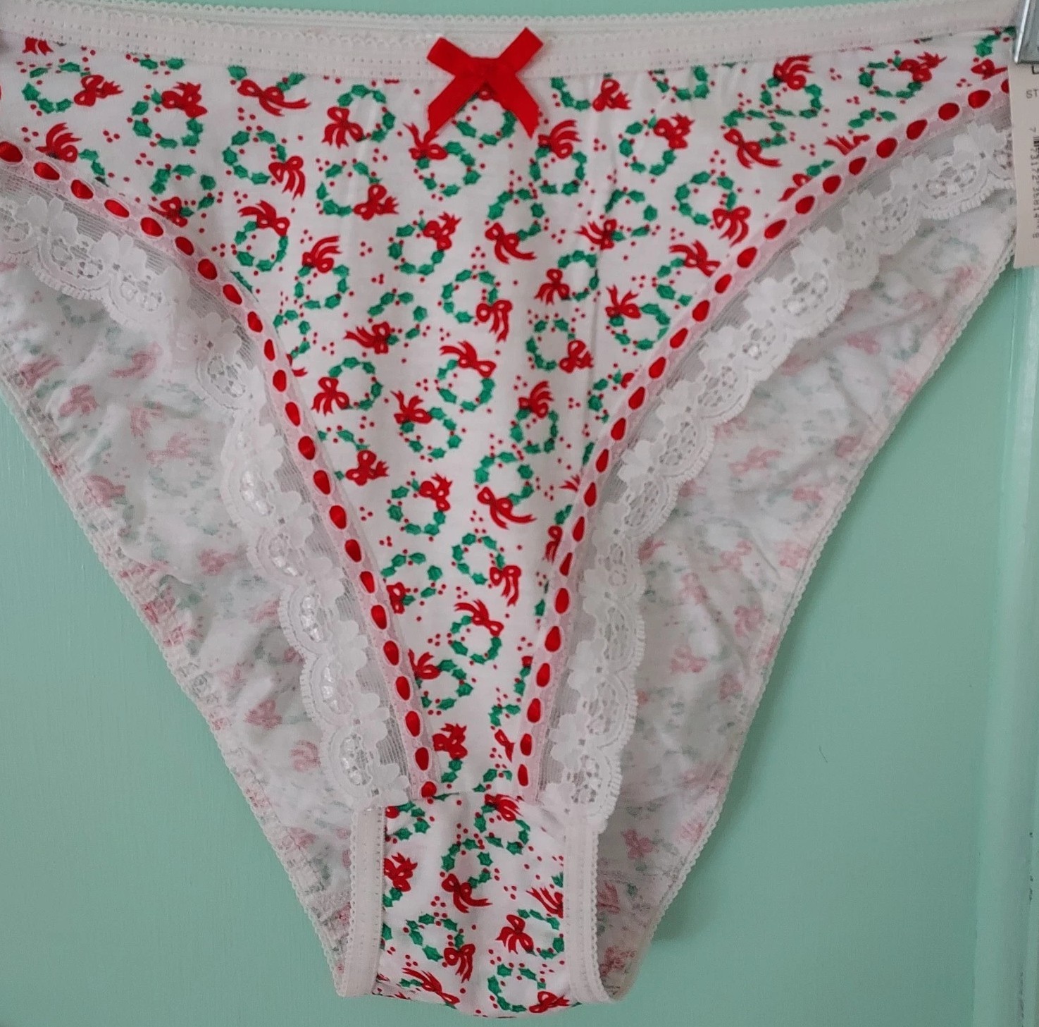 Vintage 100% Cotton High Cut Panties Undies Size M Christmas Holiday 2 Pair NWT!