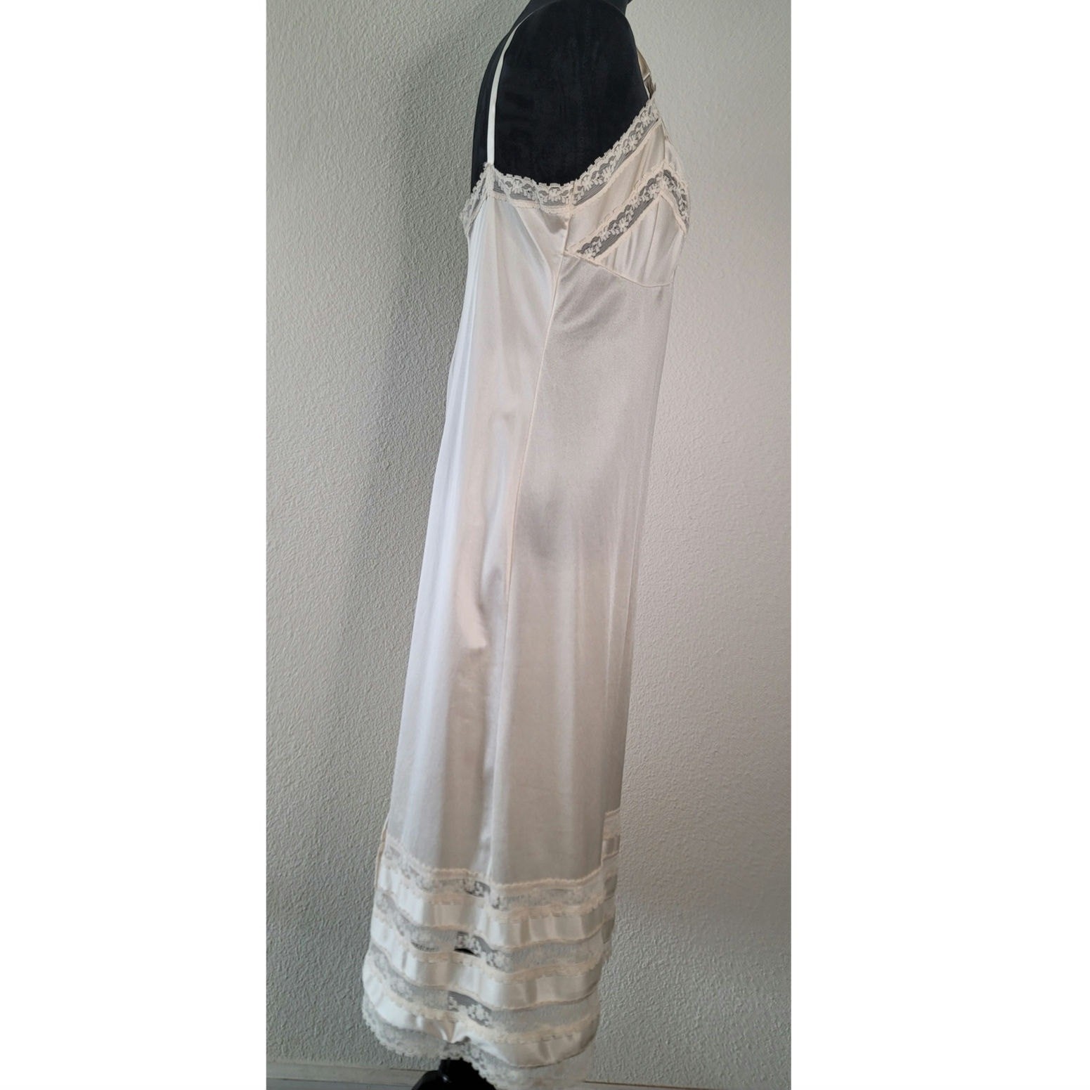 Off-white Vintage Slip Dress Delicate Lace Trim at the Neckline and Hem