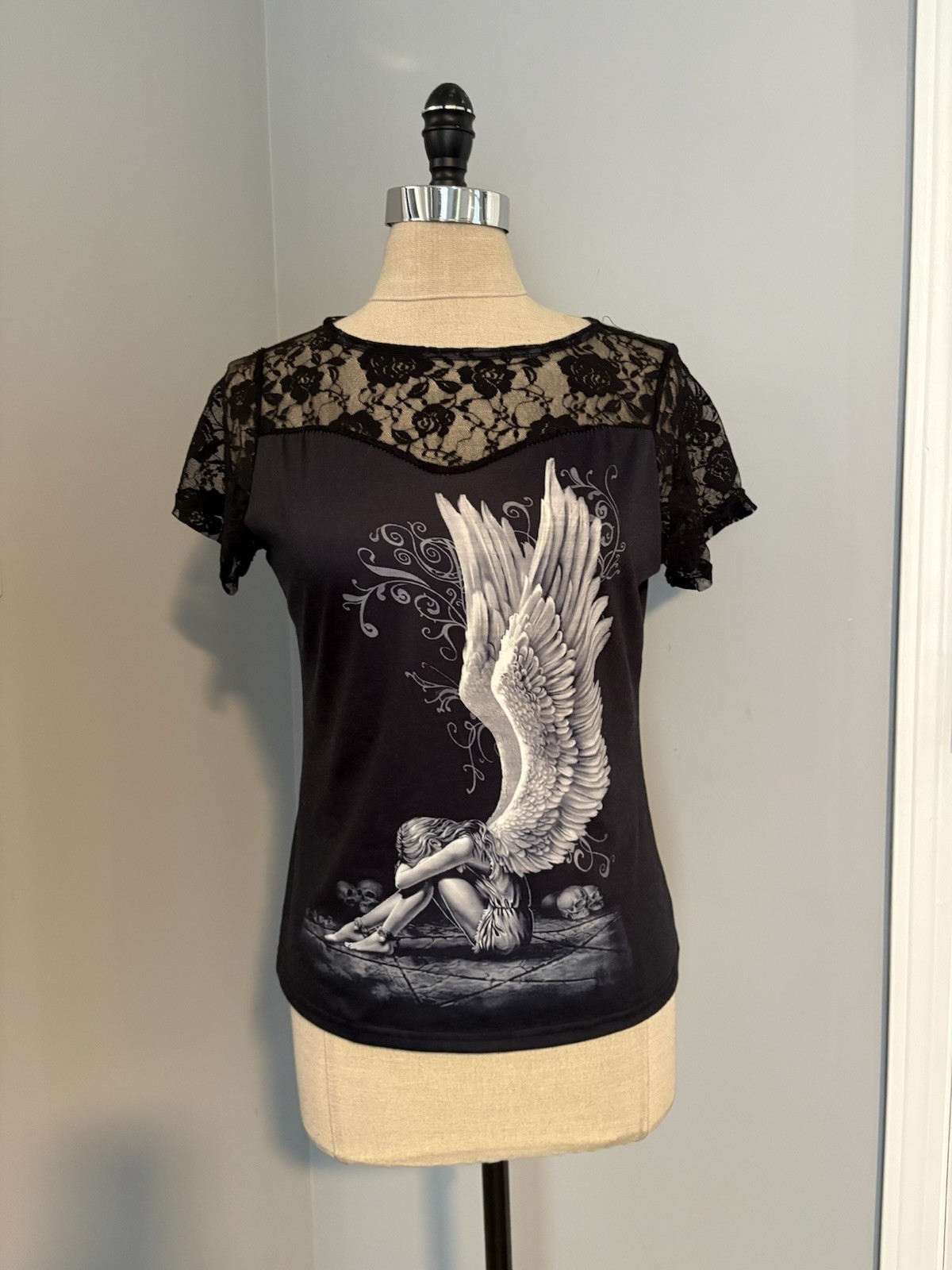 Vintage 90s Y2K Crying Angel T Shirt Mall Goth Emo Lace Trim Skull 2010s Lg
