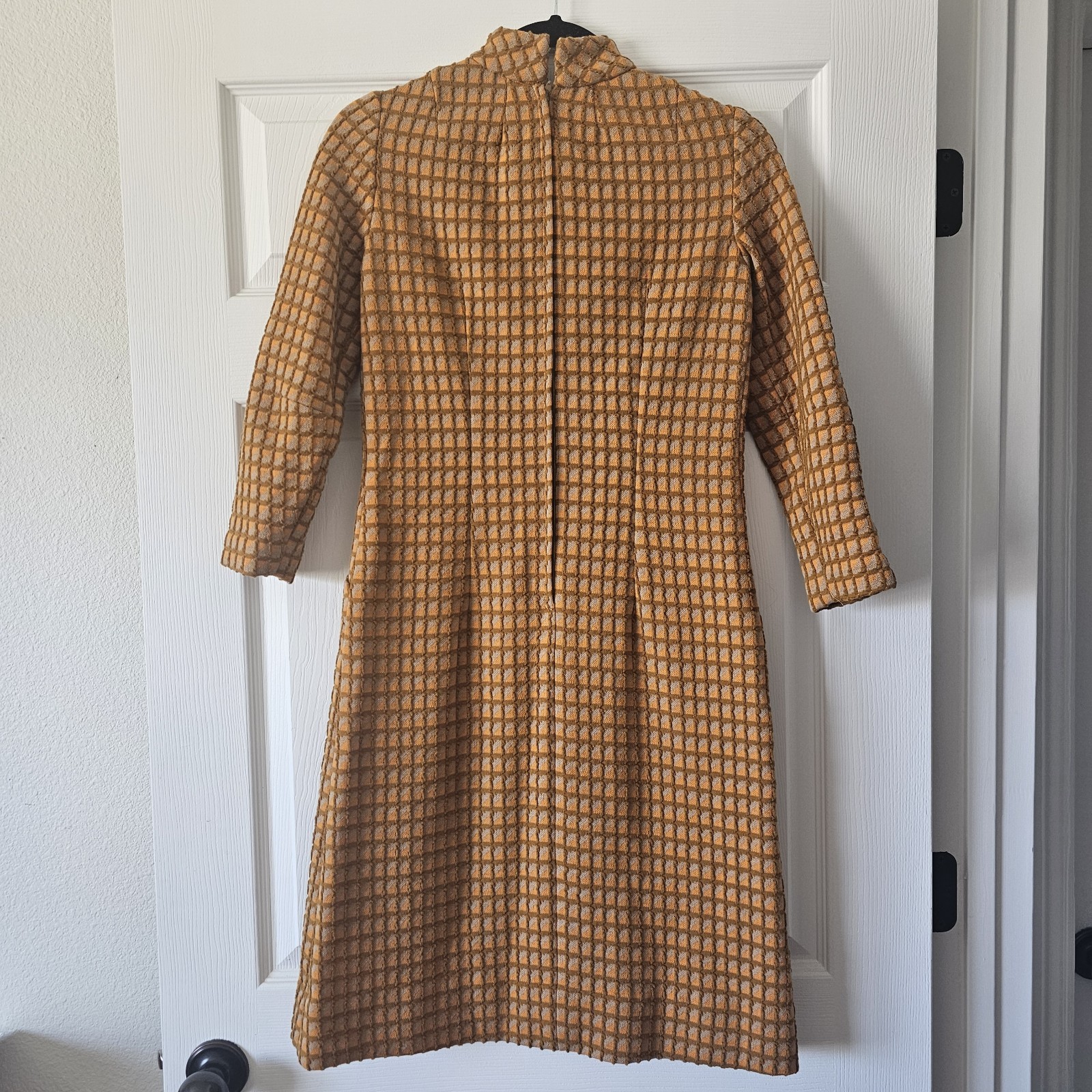 1960s 1970s Vintage Orange Mustard Yellow Mod Spaceage Shift Dress #37