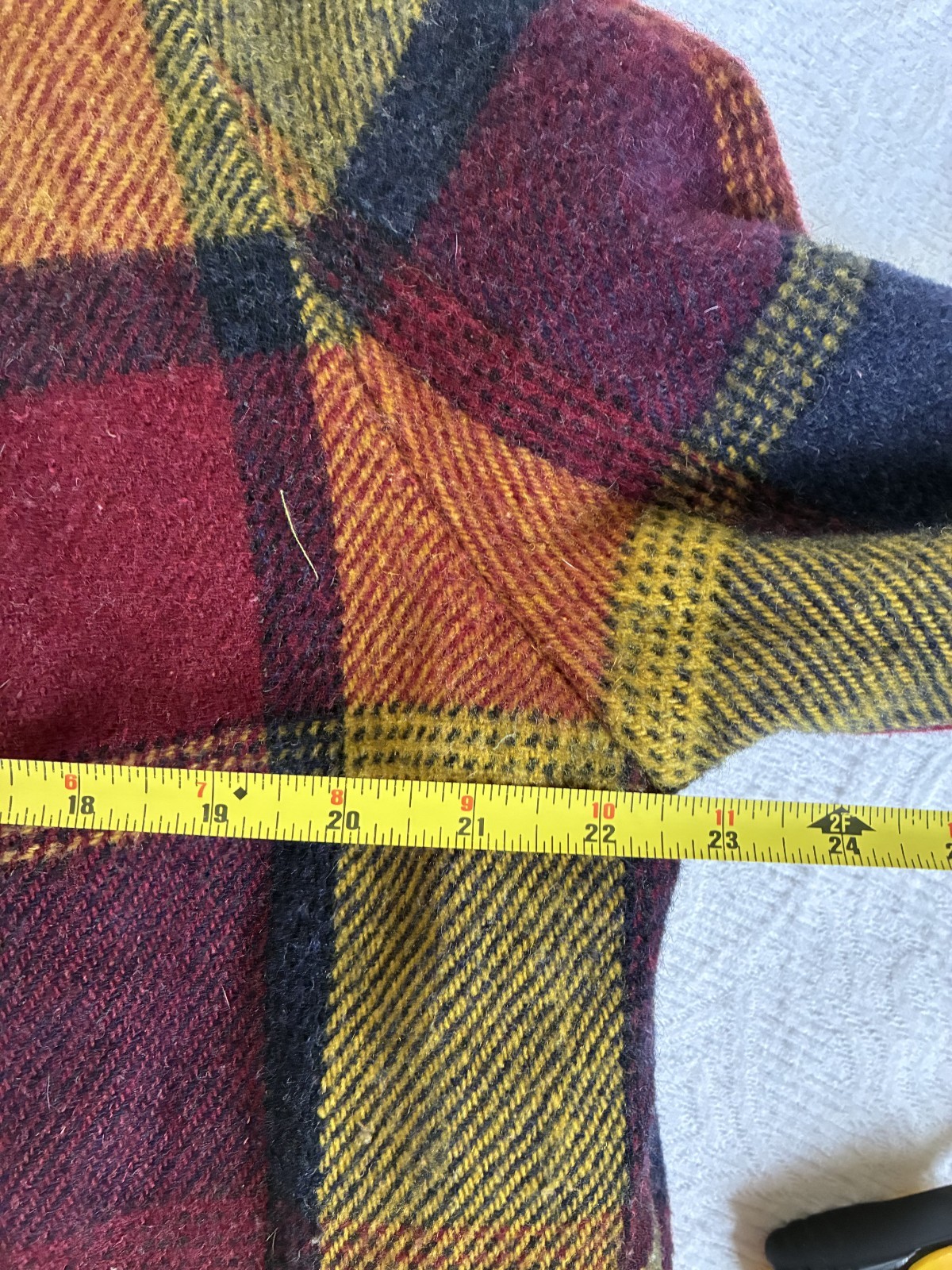 1960s Wool Swing Jacket Quilted LIning Fall Plaid Colors Juli de Roma (No Label)