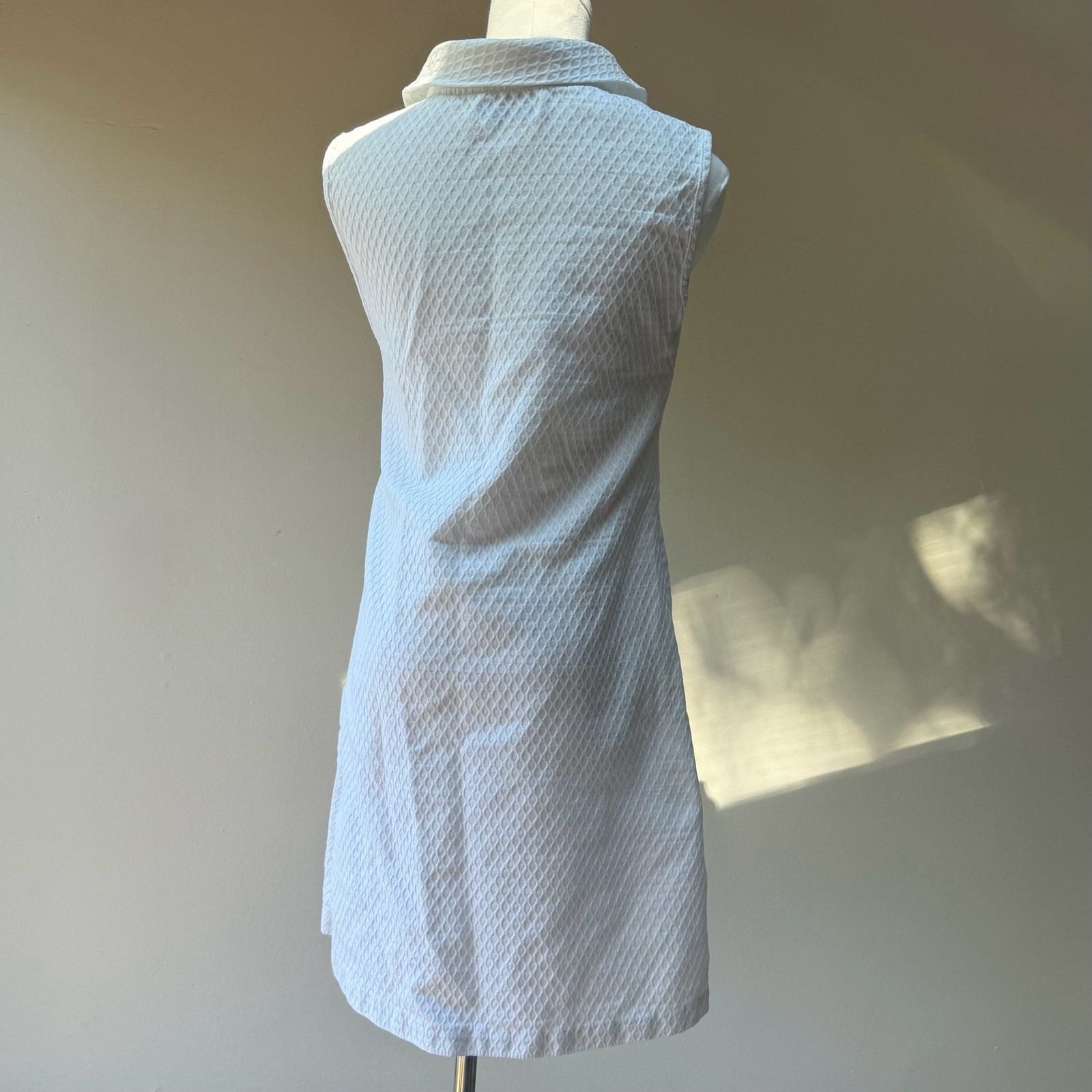 Vintage 1960s Sears Perma-Prest White Waffle Knit Zip-Front Shift Dress with But