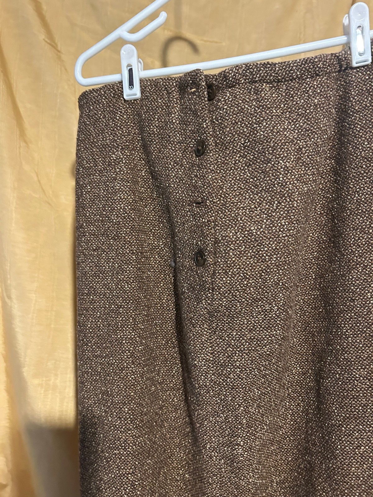 Vintage Orvis woman&rsquo;s Tweed Suit brown sz S shoulder 13in skirt lengt