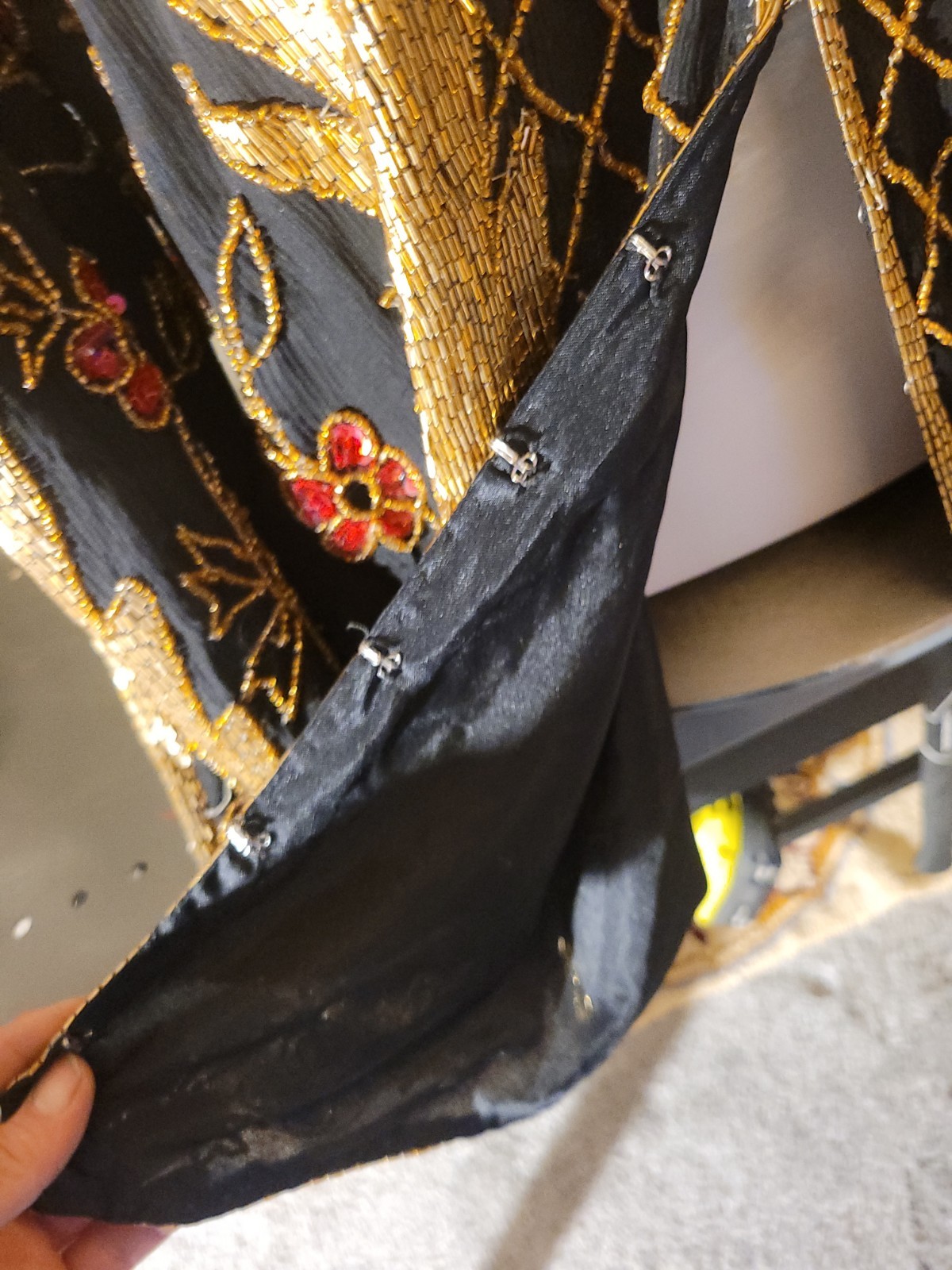 Vtg Royal Feelings Beaded Silk Jacket L Black Gold Sequin Floral Art Deco 80s