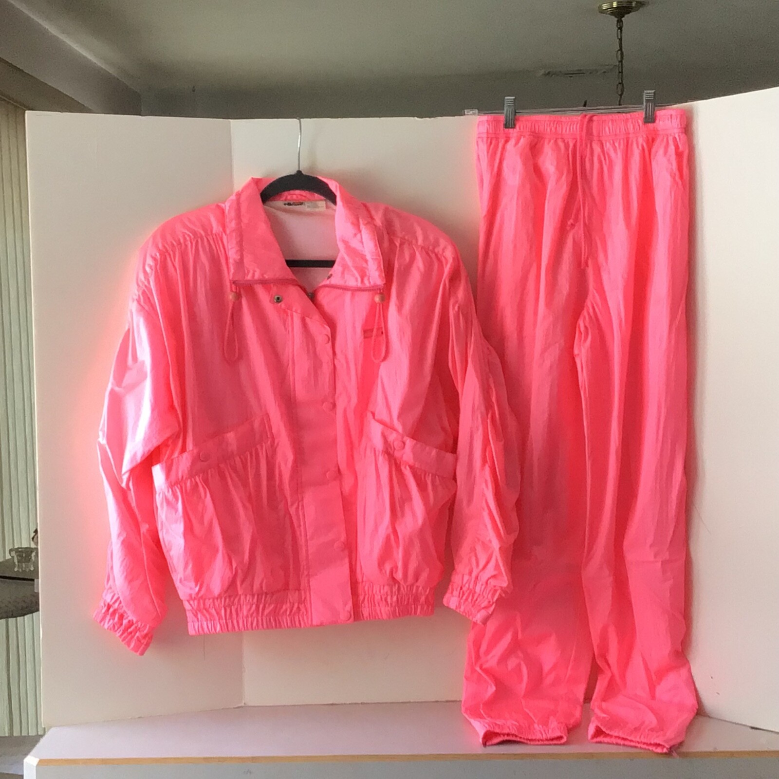 Vintage Ellesse Women&rsquo;s Track Suit Neon Pink Two Piece Jogging Suit Size Medium