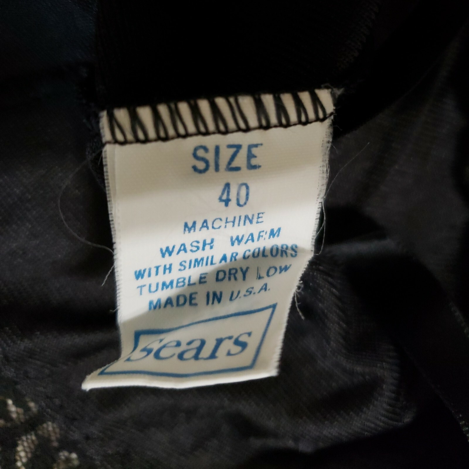 Sears Doesn&rsquo;t Slip Nylon Womens Full Slip. Sz 40. Black.Made in USA.Vintage.