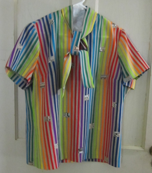 Nardis of Dallas blouse. Vintage 1960s -1970s. Light weight Polyester.