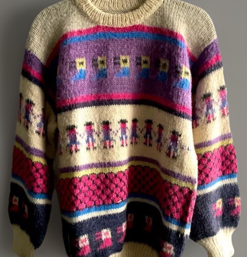 VTG Peruvian Alpaca Folk Hand Knitted Sweater Llama Peru Large Adult Unisex