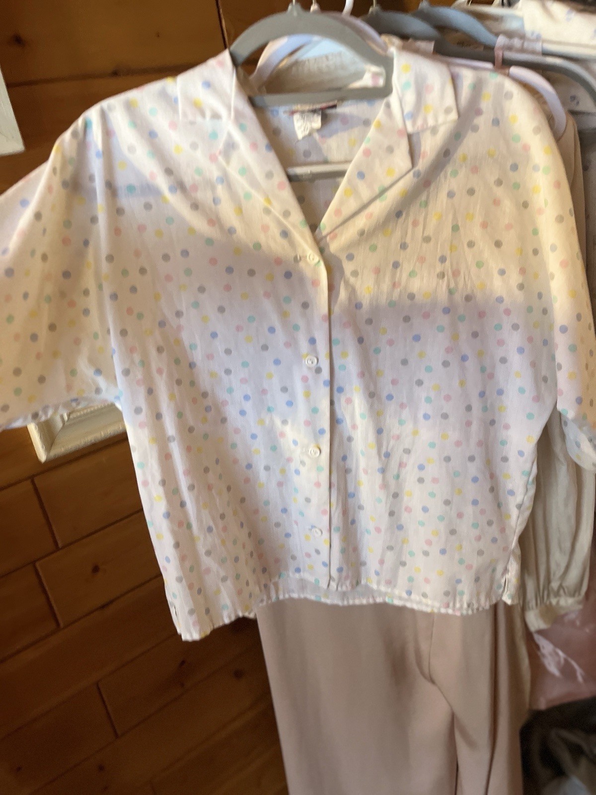 True Vintage Rhapsody Women&rsquo;s Blouse Size M Petite White With Pastel Polka Dots