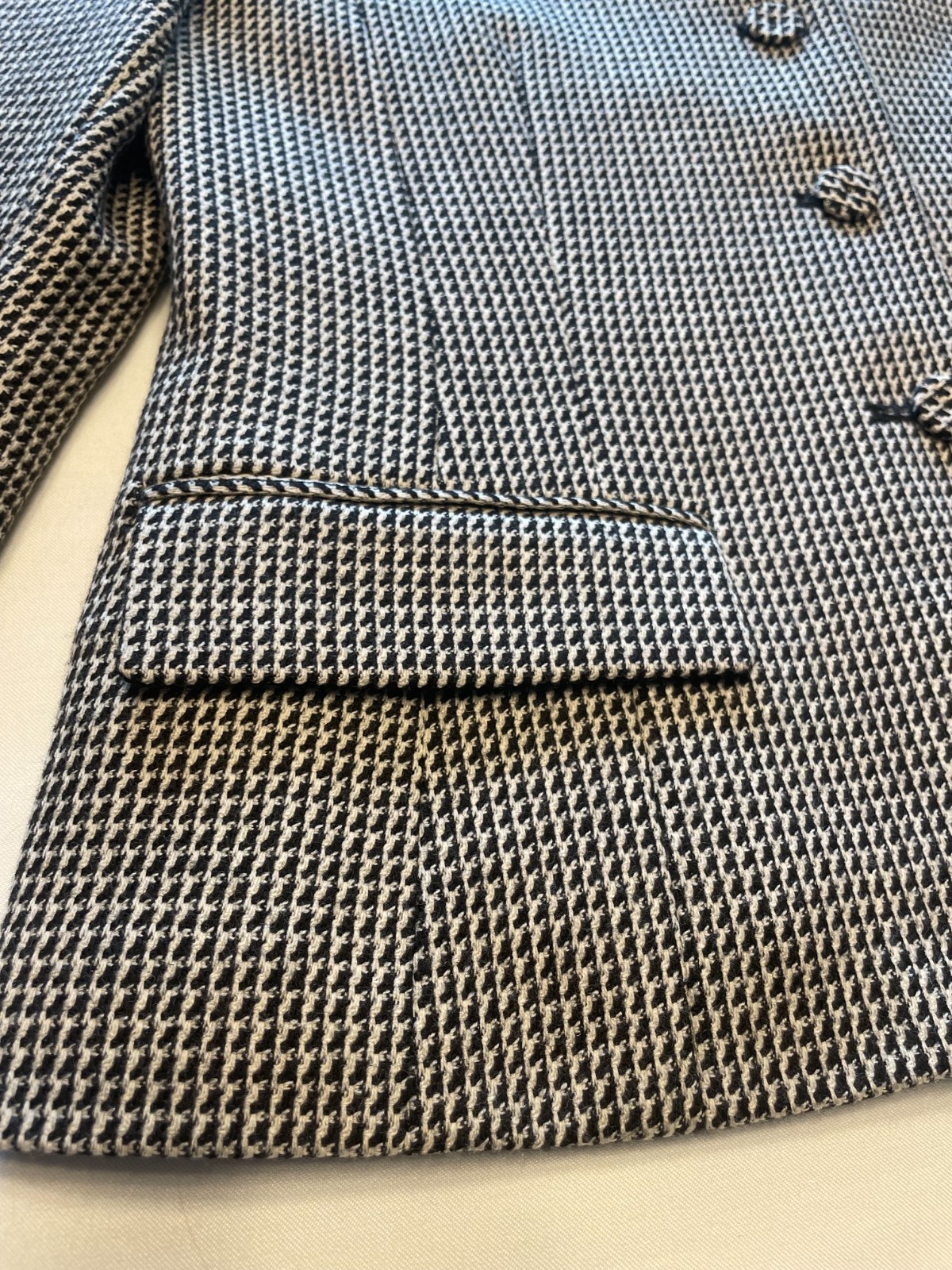 Harve Benard by Benard Holtzman Women’s 100% Wool Blazer Jacket Size 6 Classic