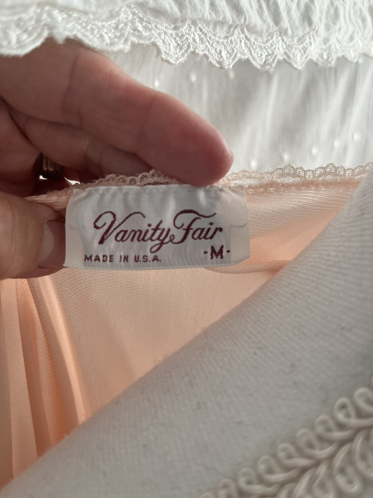 🌻Vintage Vanity Fair Light Peach Two Piece Nylon Pajama Set Size Medium NWT