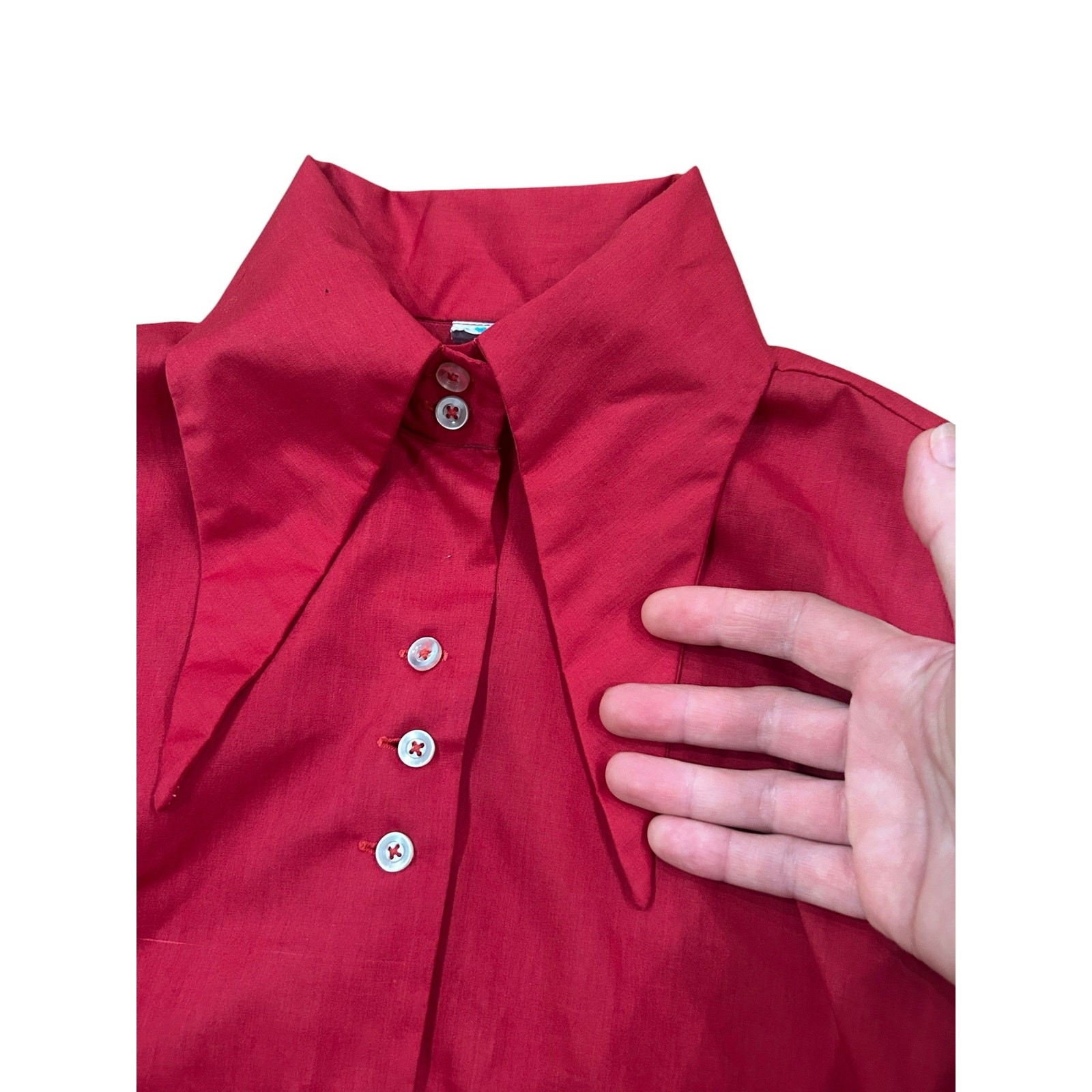 Vintage 60s Mod Dagger Collar Red Blouse Bishop Sleeve Button Front S ^