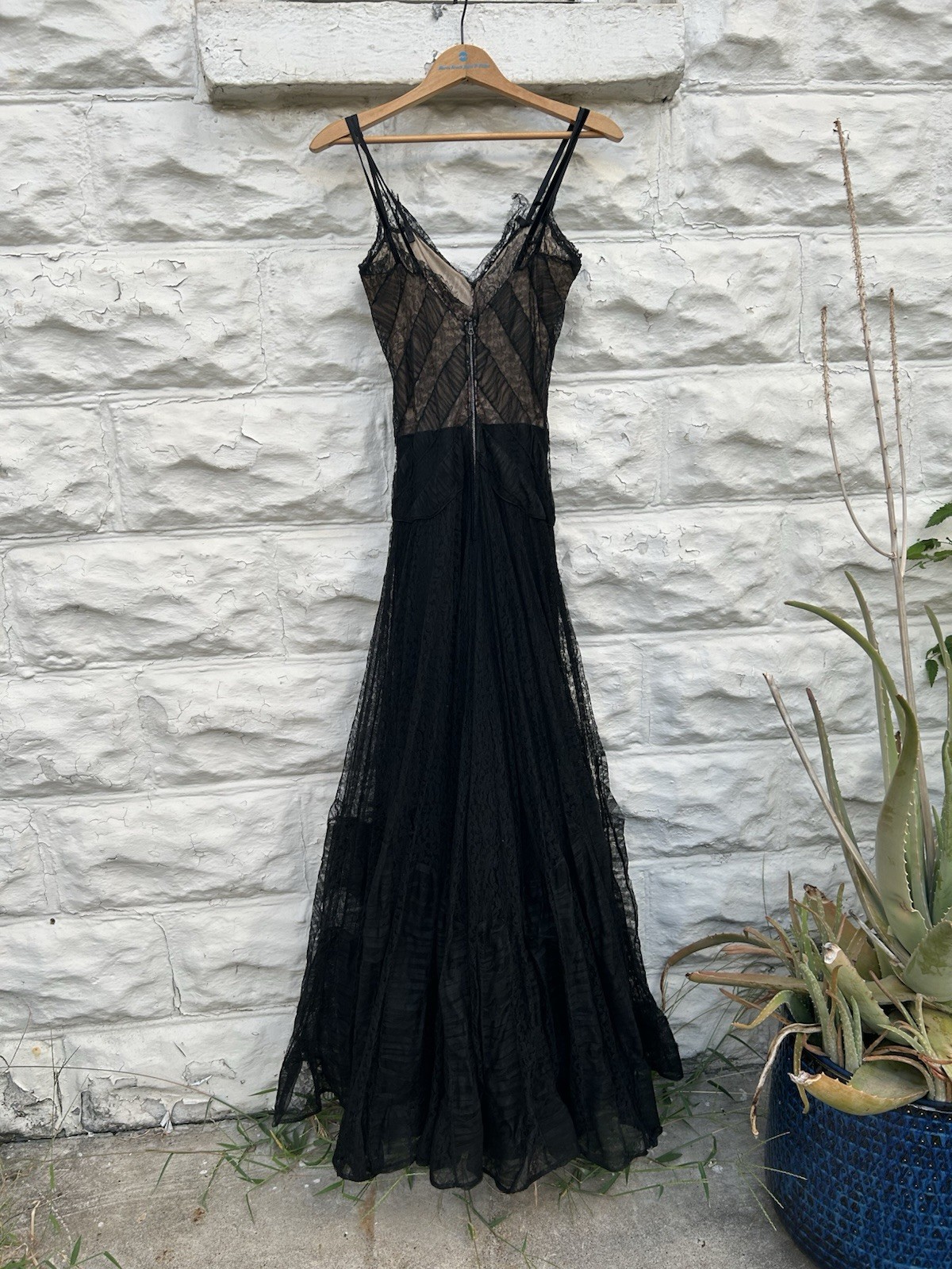 Vintage 1940’s Gown Women’s Black Lace Tutu Fit Flare Party Special Occasion