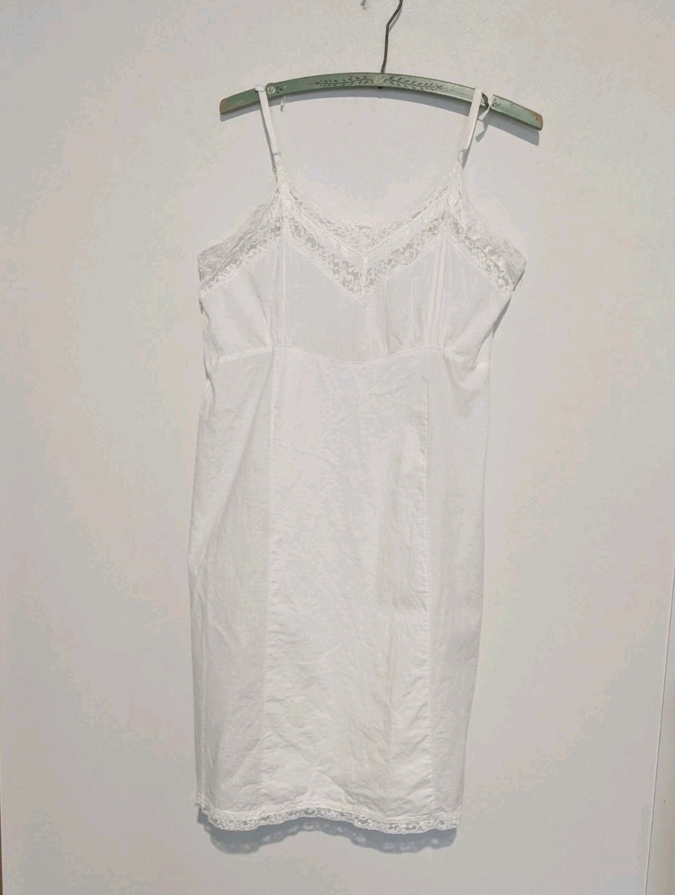 Vintage 40s 50s Pieced White Emb Cotton Blend Fabric Lace Full Slip Dress B36