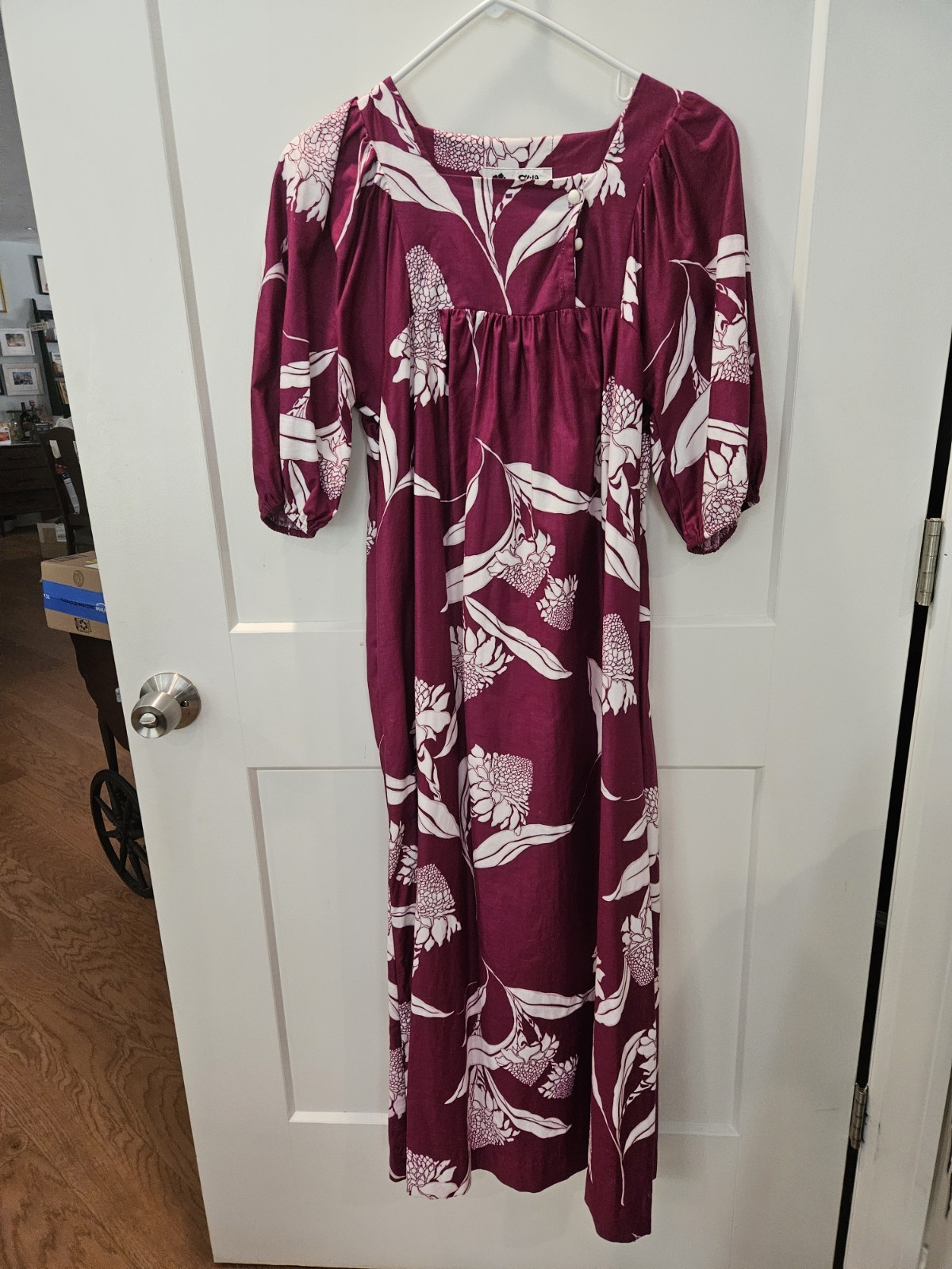 Vintage Hawaiian « Hilo Hattie » long dress, Size S, from 1970s