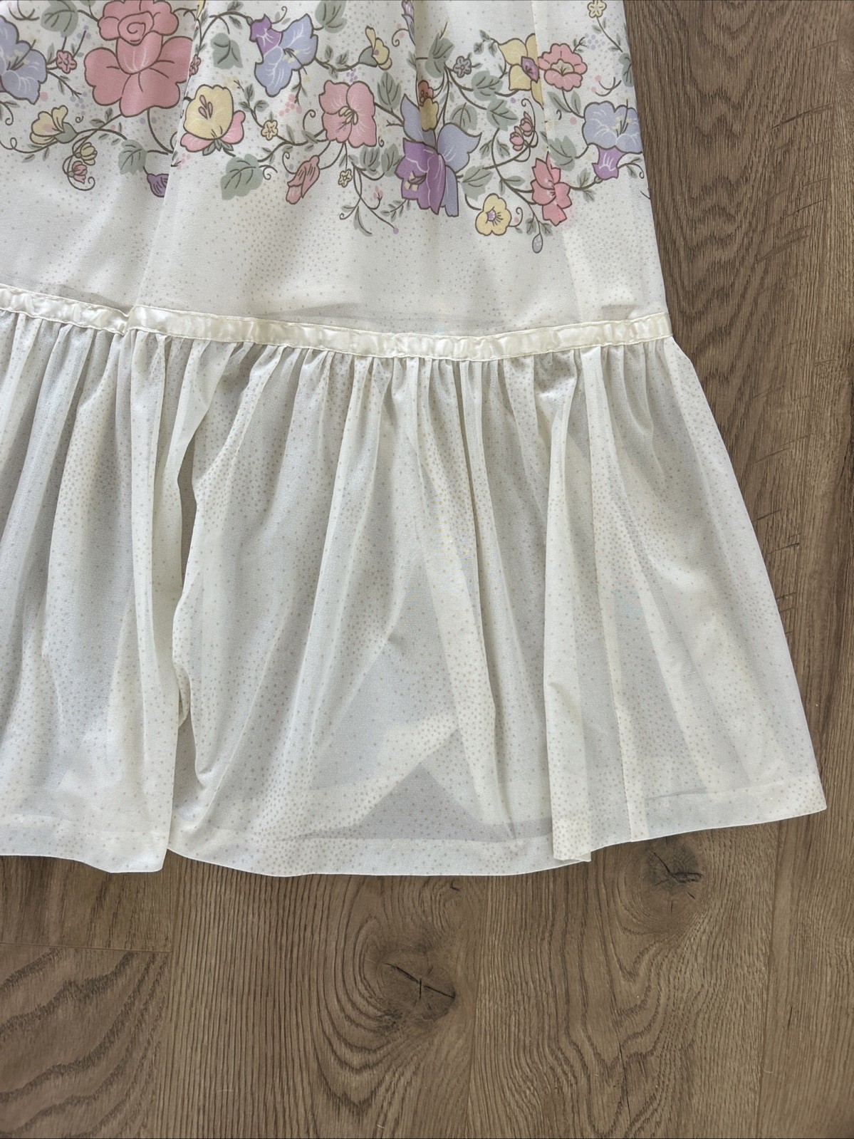 Vtg Vicky Vaughn Juniors 1970s Cream Floral Maxi Sundress Ruffle Bust XS/S Sz 5