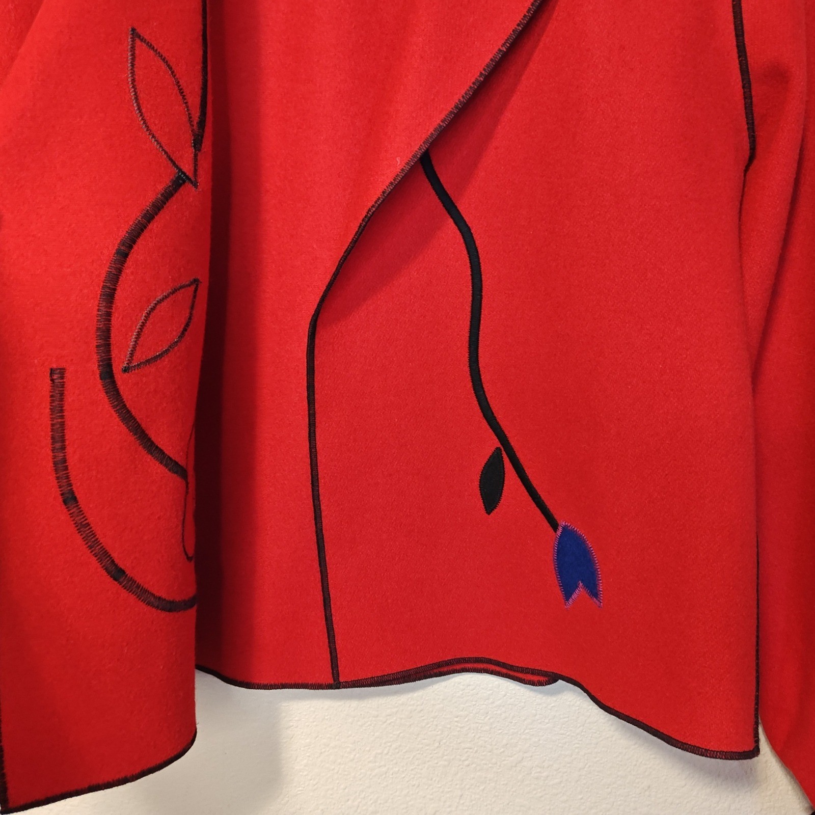 Beppa Boiled Wool Jacket Womens Small Red Floral Embroidered Art to Wear Piping