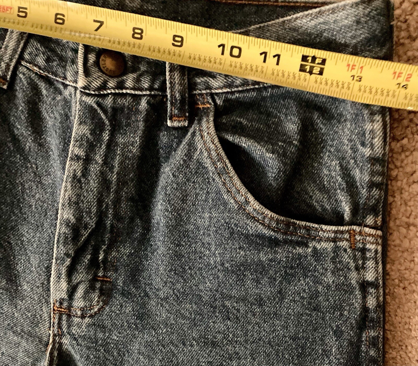 Vintage RUSTLER high waist straight leg medium wash denim mom jeans Straight Leg