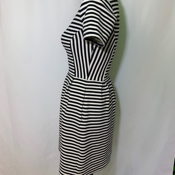 Madewell black & White Striped Retro Style Dress Size 0n Small grunge preppy