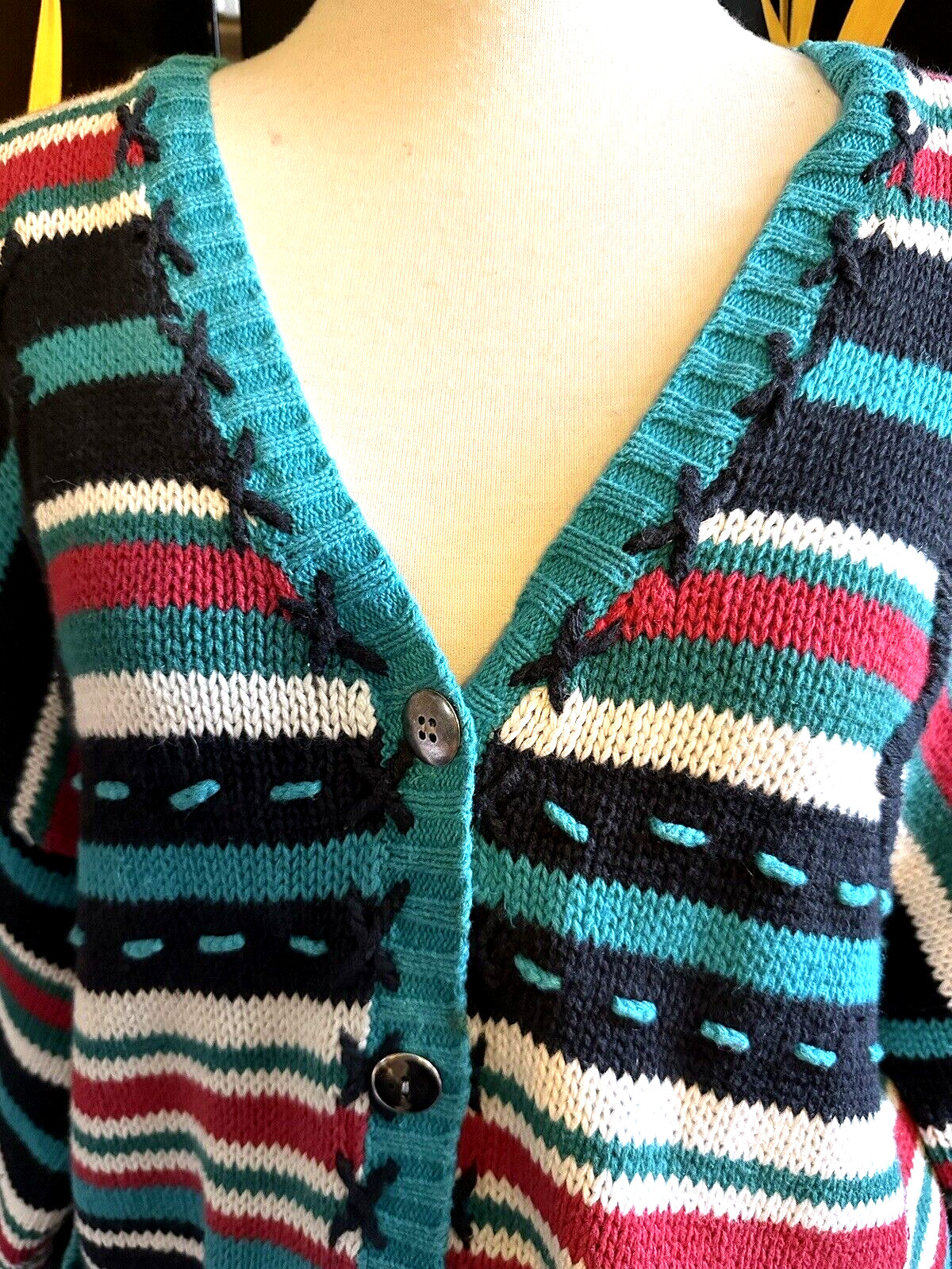 MIX CAROLE LITTLE SWEATER SZ L AND LEVI’s 505 38W29L TEA LIGHT & JEWELRY DISH