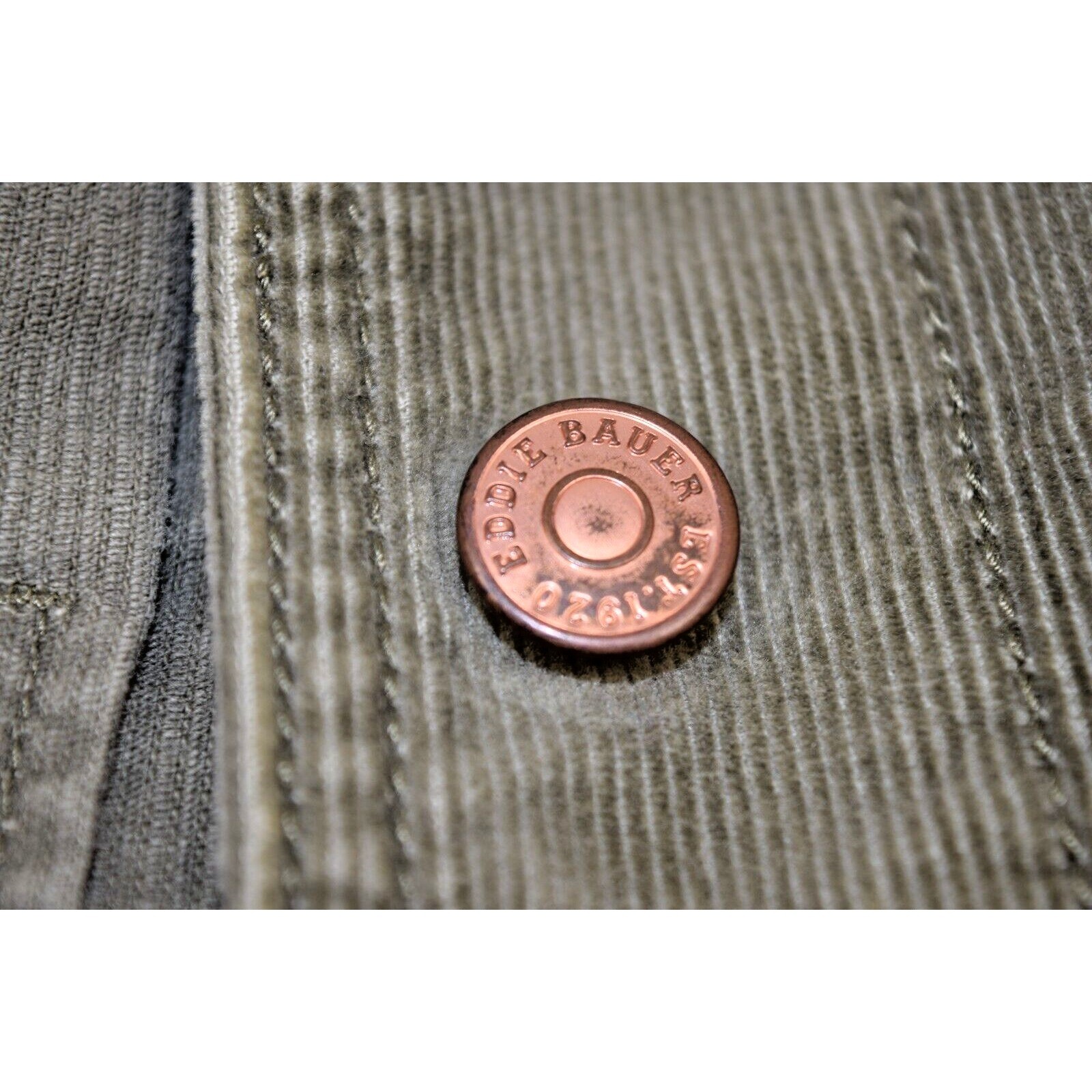 Vintage Eddie Bauer Jacket Size S/M 90s Forest Green Soft Corduroy Bronze Button