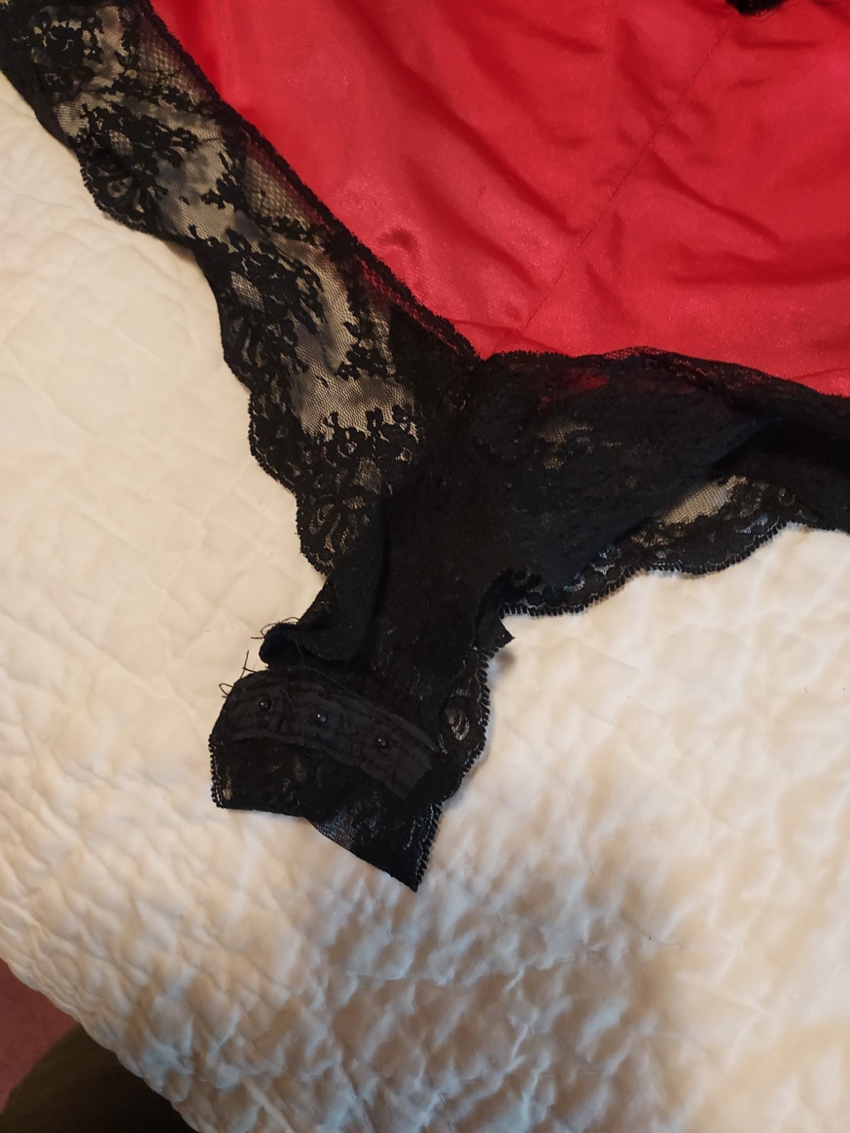 Vintage Plus Size Women&rsquo;s Teddy Lingerie 1X – 2X (see measurements) black + red