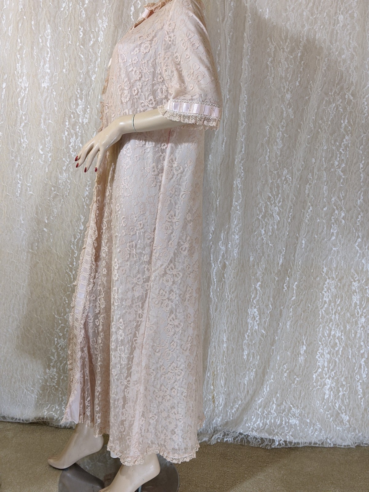 Vintage Odette Barsa Lined Pink Lace Overlay Lingerie Long Dressing Gown Robe L