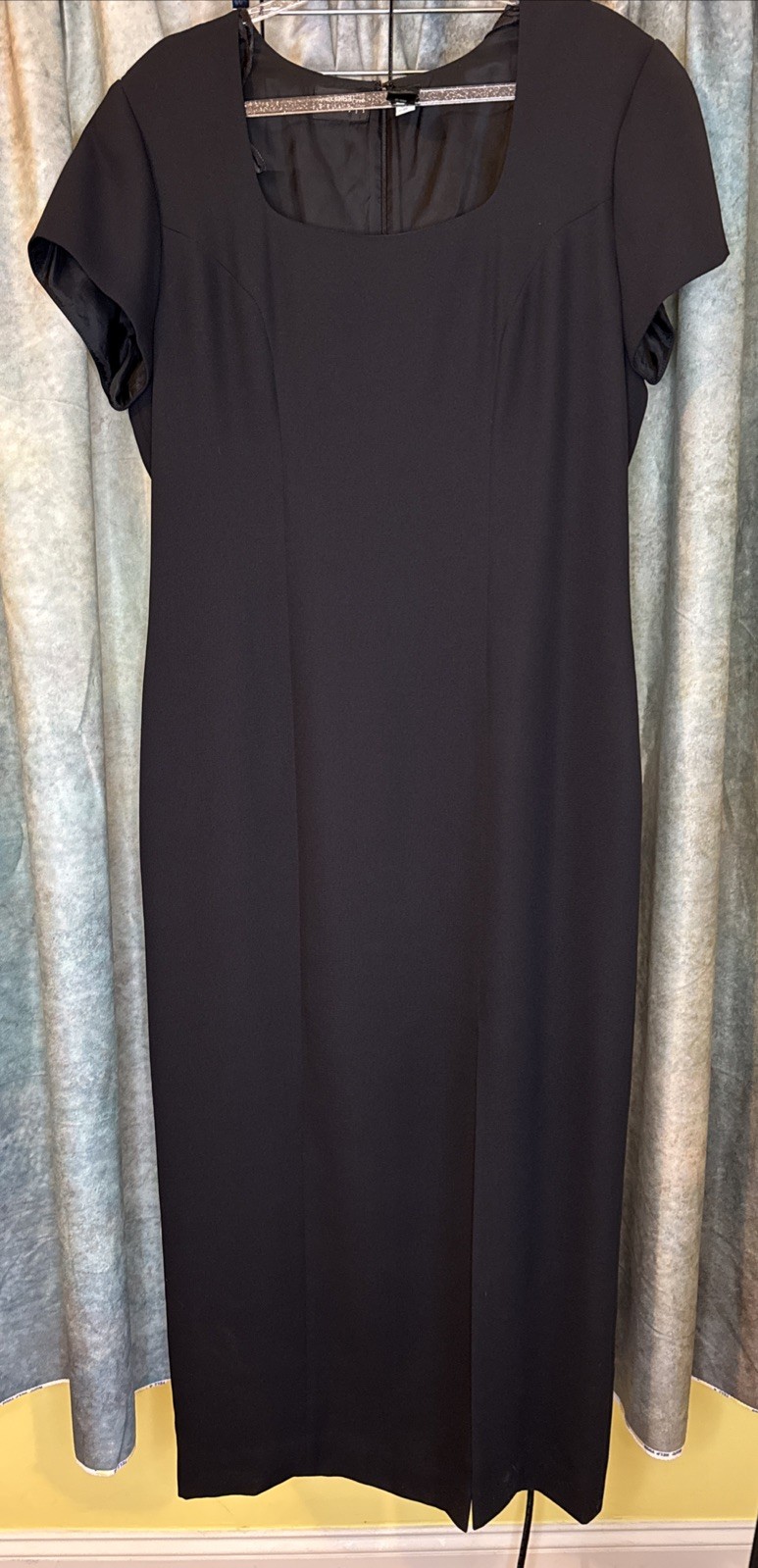 Vintage Liz Claiborne Women&rsquo;s 12 Long Black Sheath Dress Scoop Neck Formal