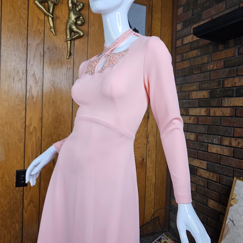 Vtg 70s Mod Bubblegum Pink Beaded Cut Out Neckline Alfred Werber Evening Dress M