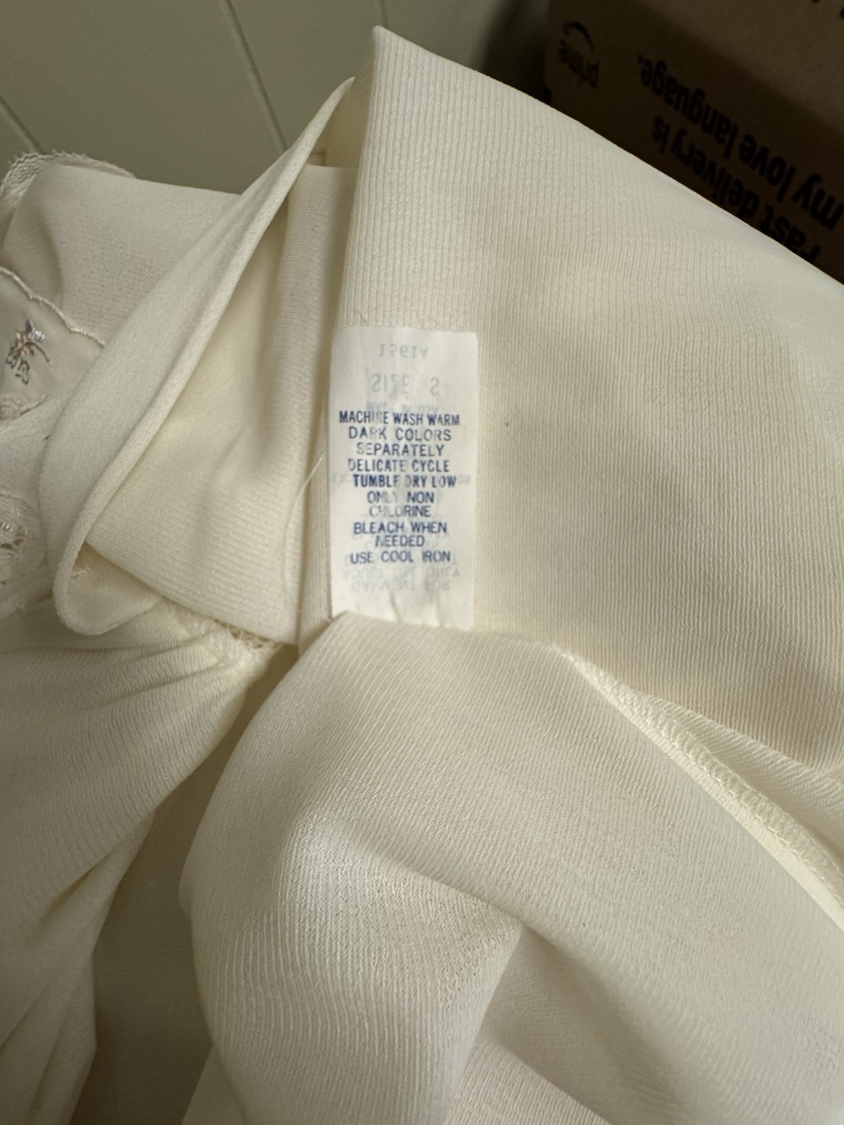 Vintage Romantic Traditions Peignoir Robe Ivory With Lace and Embroidery