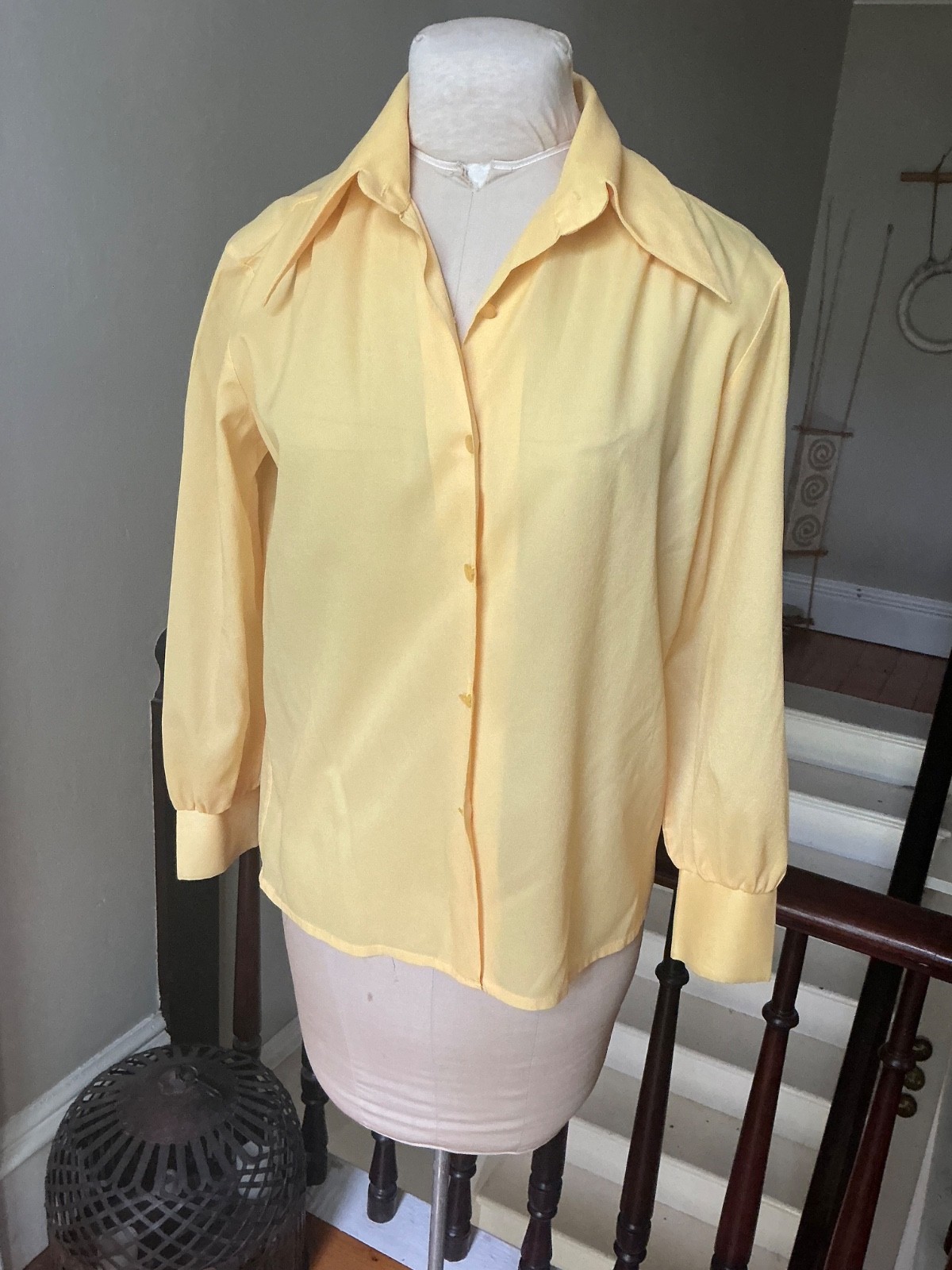 Vintage Miss Holly Yellow Blouse Women’s Size 36 100% Polyester Made In Japan