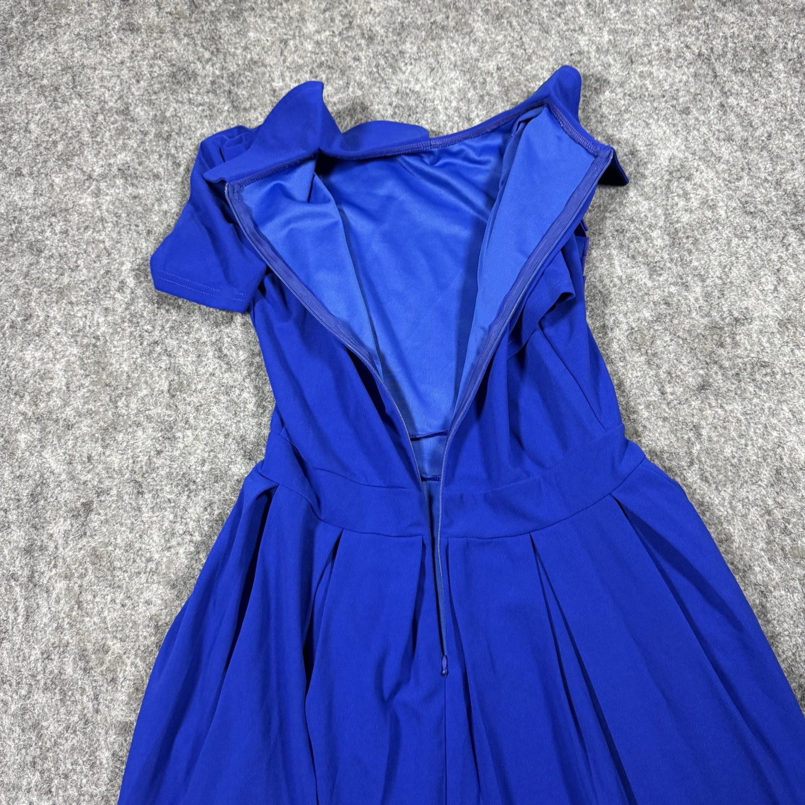 1960s Era Women’s Mod Dress Cobalt Blue Collared Size Medium Button Details