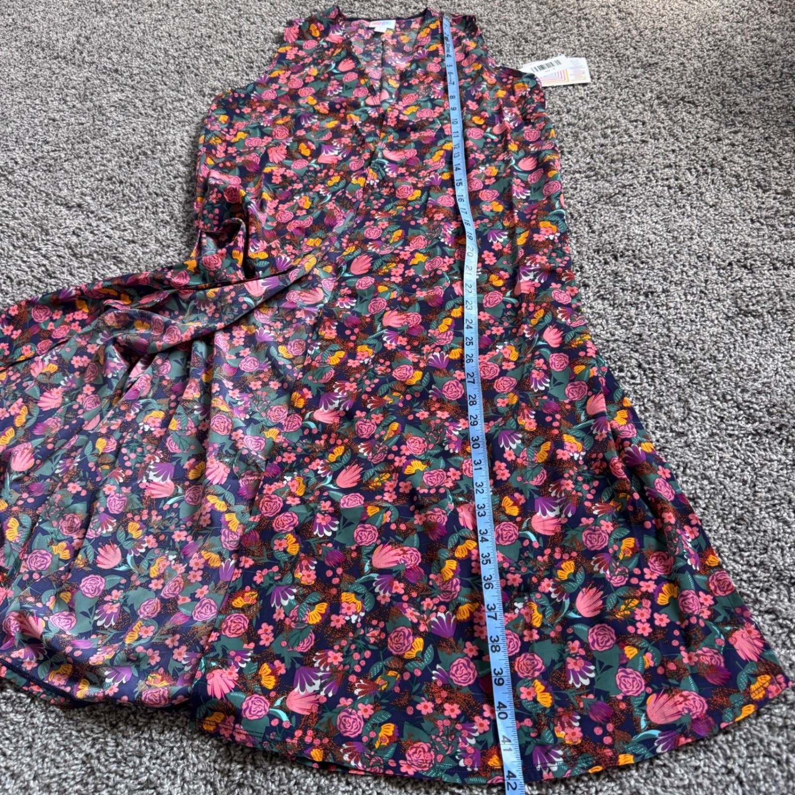 NWT LuLaRoe Joy Size Small Sleeveless Duster Vest with Side Slits Floral Print