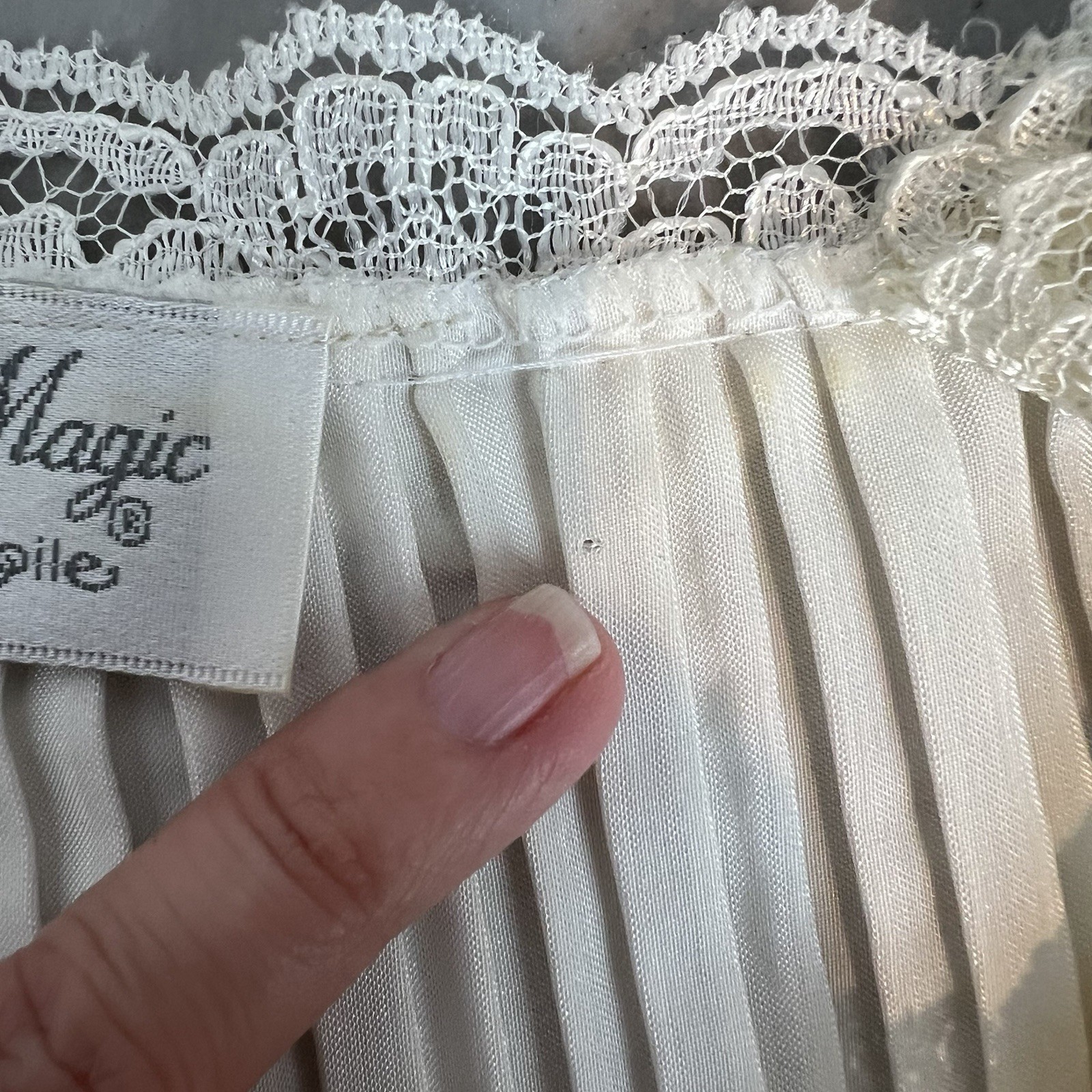 Vtg Night Magic Cinema Etoile Cami Size Medium Shiny Satin Dainty Coquette 90s