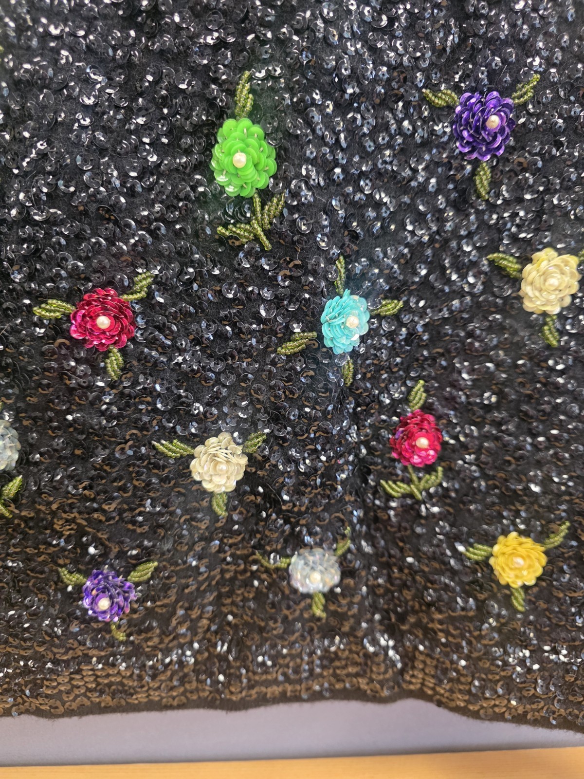 Hovland-Swanson 1960s Beaded Blouse Sequins Flowers RARE Sz 38 Mod Wool & Angora