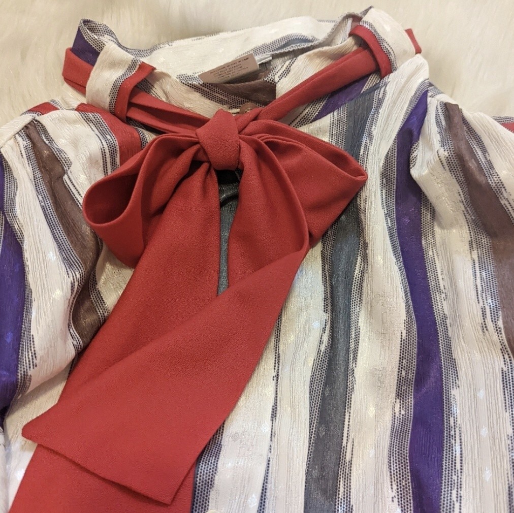 Vintage Impromptu white, red, gray, brown and purple dress w/ tie at neck size L