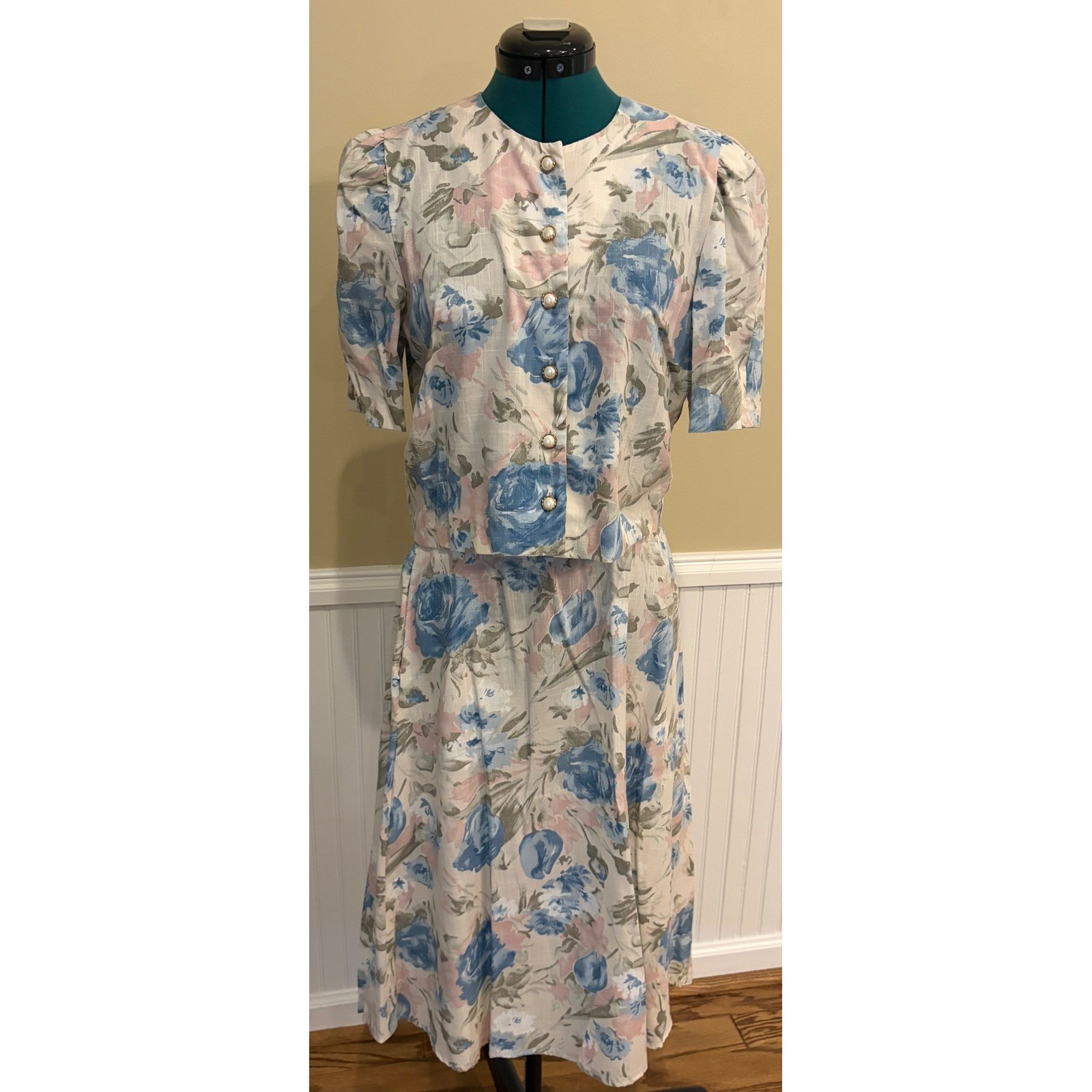 Vintage 90s Stuart Alan Women&rsquo;s Floral Pastel 2pc Top Skirt Set USA Made Sz 8p