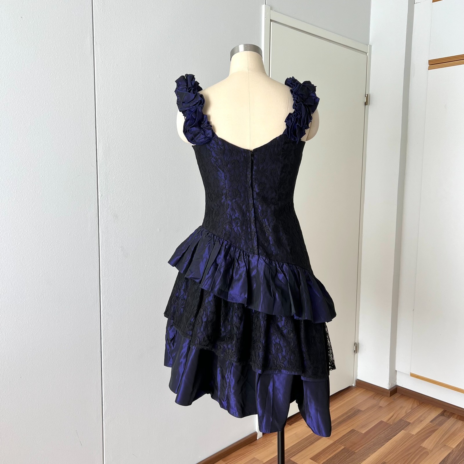 1980s Asymmetrical Tiered Whimsygoth Cocktail Prom Party Dress Aline Midi Retro