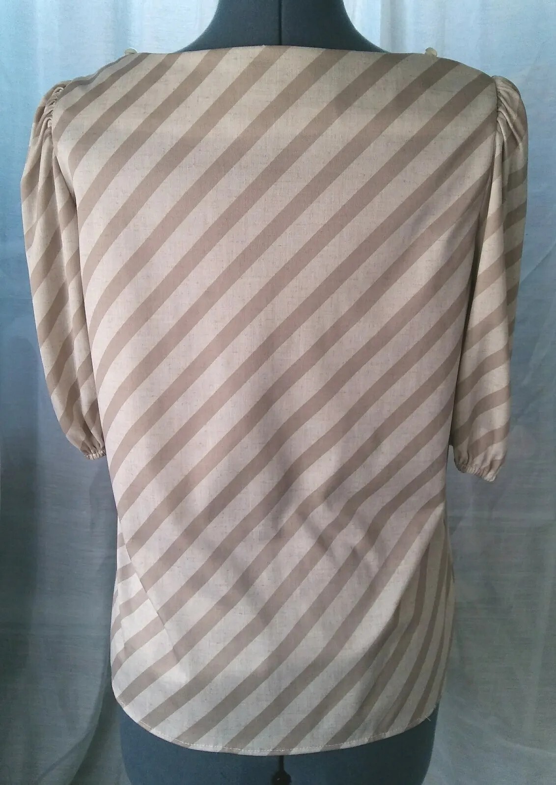 Vintage Tan & Cream Diagonal Striped Blouse 38&Prime; Bust Size MED?
