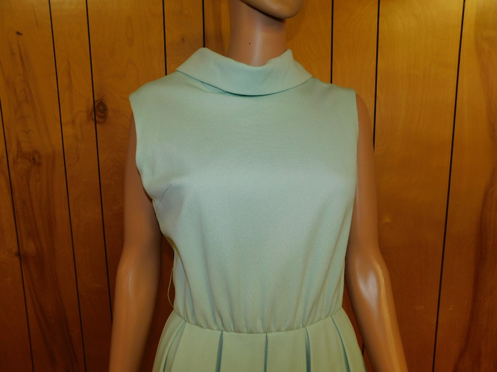 Vintage 60&rsquo;s NARDIS Green Gray White Double Knit Day Dress Waist 28&Prime; *