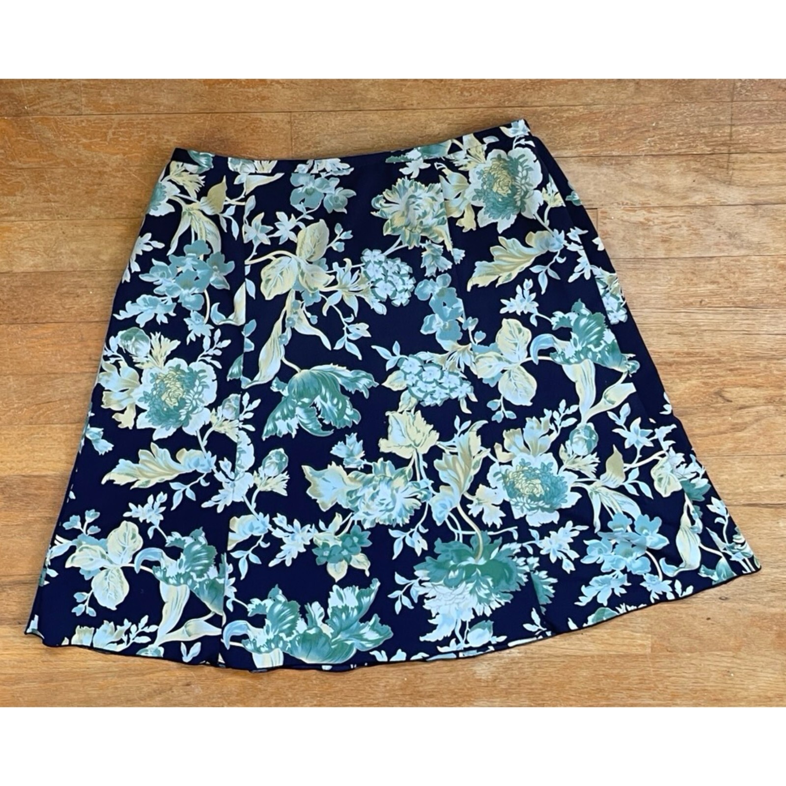 Vintage Floral Print Skirt Size XL (14) 32-33&Prime; Waist 1990s A-Line Blue/Green