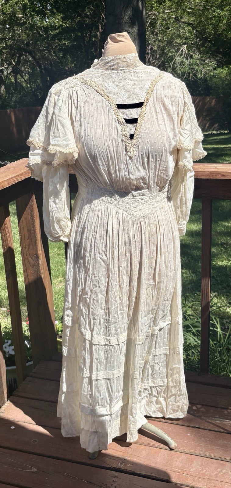 🍇 Antique Edwardian Cream Cotton Embroidered Tea Dress Lace Bridal Wedding