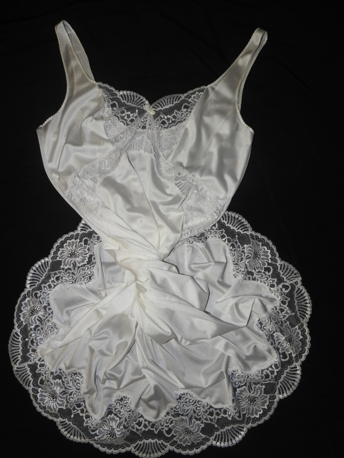 RARE!RETRO!Vintage TRIUMPH shiny lace nylon full slip Unterkleid Size:EU/44-46