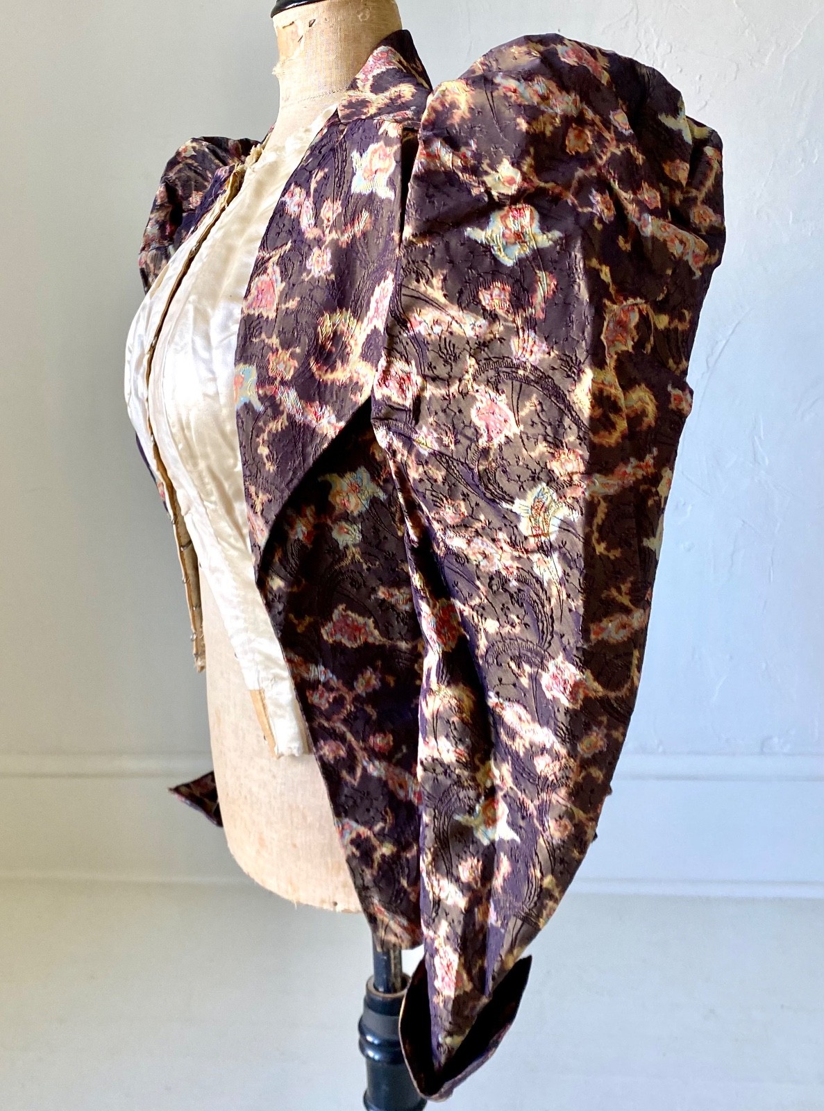 1890s Silk Jacquard Bodice Watercolor Print Puff Sleeves Antique Victorian XS