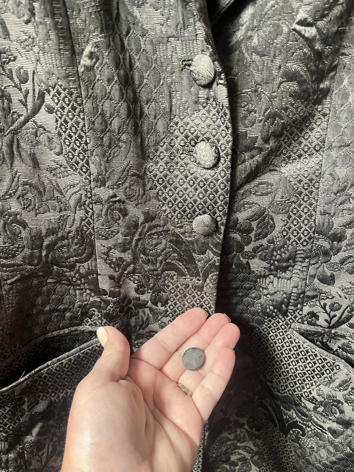 Vintage Tahari Olive Green Blazer Jacket w/ Button Closure Size 8