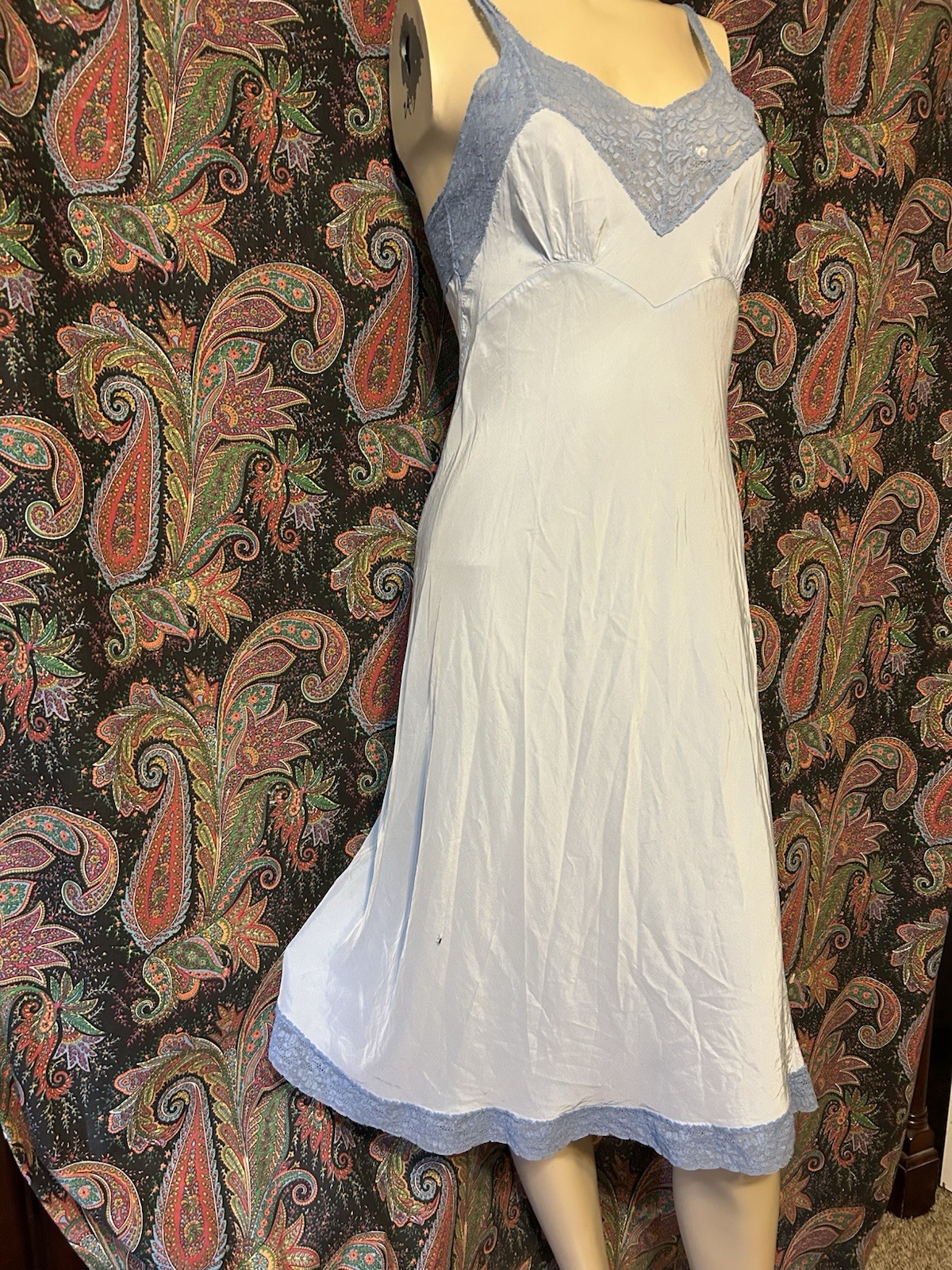 Vintage Elysee 1950&rsquo;s Blue Satin Empire Slip Nighty Lingerie (32-34)