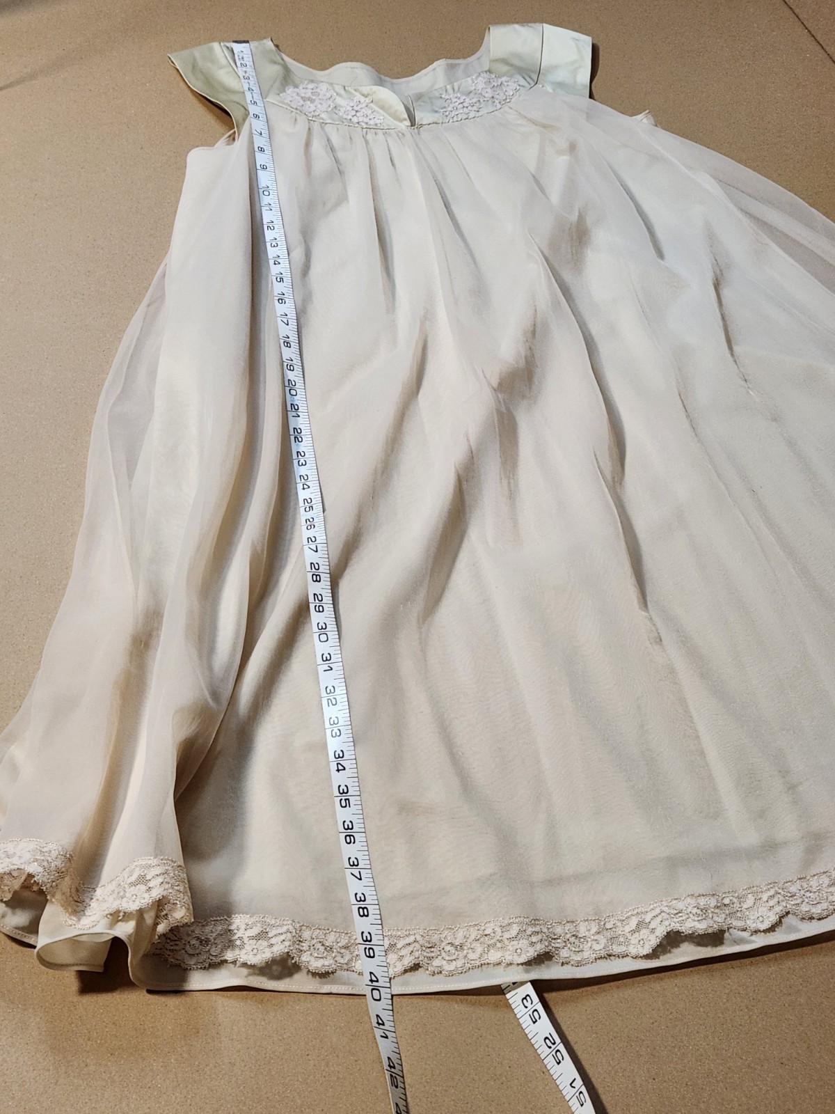 VTG Chiffon Negligee Or Gown Fully Lined Beige W/ Lace No Tag Fits Like XL