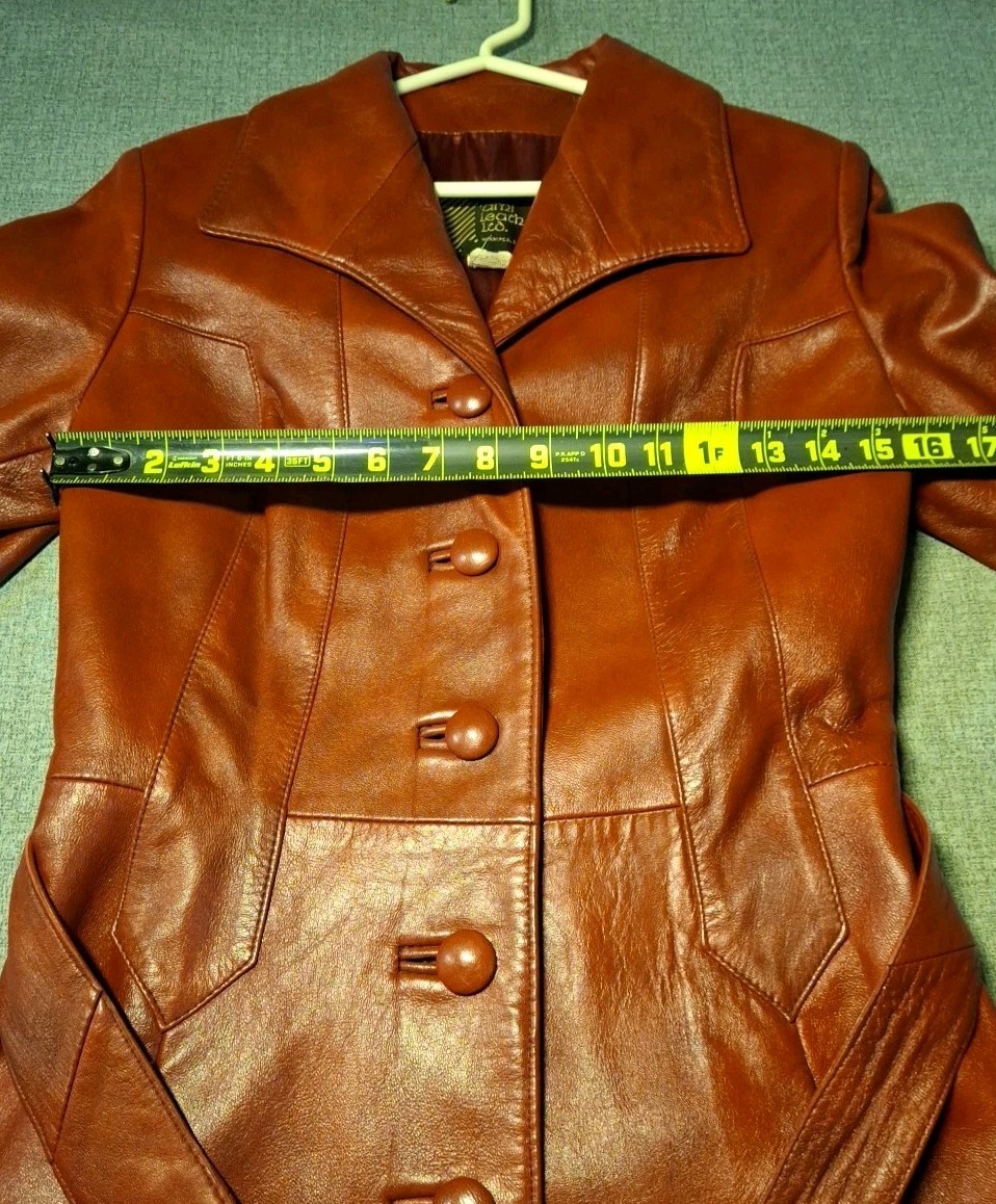Vintage Ami Leather Ltd Fitted Lined Women&rsquo;s Flared Trench Coat BURGUNDY Sz 10