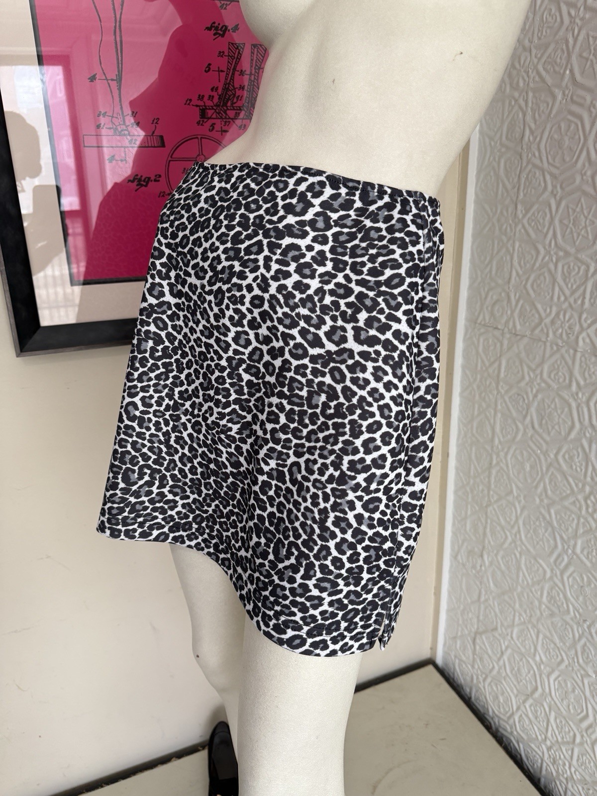 1990s black & white animal print mini skirt-vampy-vintage-USA made stretch-