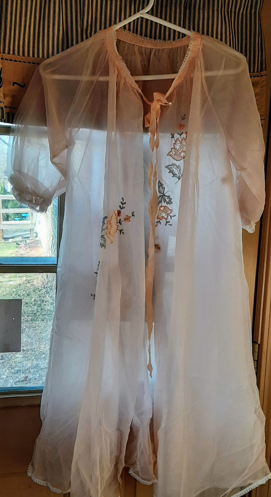 Vintage 2pc Set Double Layer Peach Seamprufe Nightgown & Robe size 32